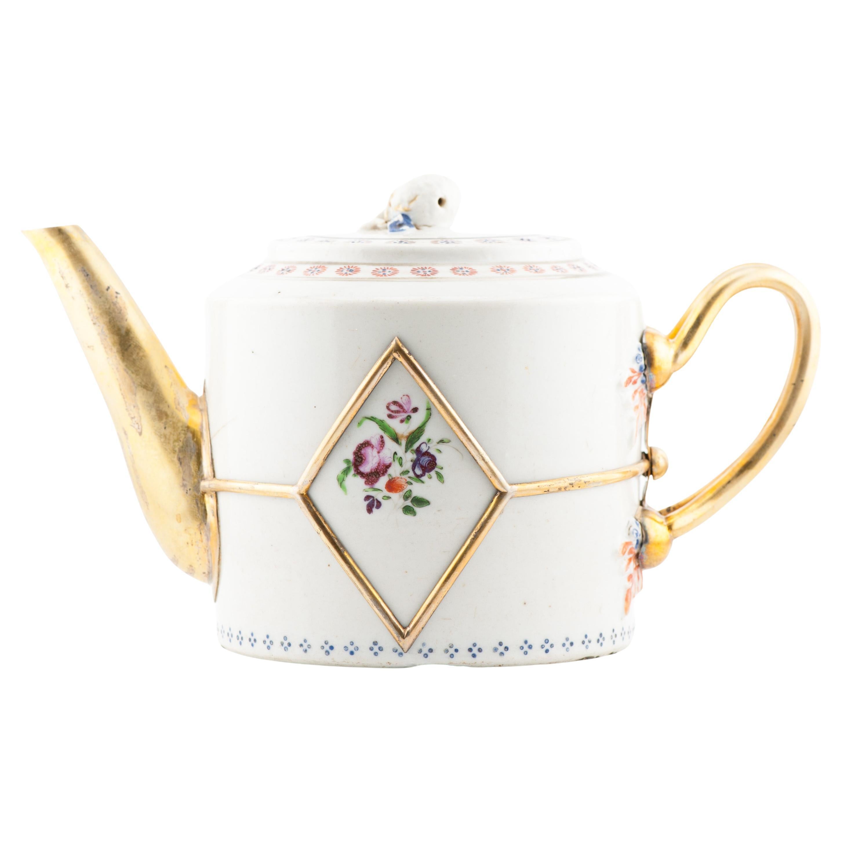 Antique Ca 1780 Chinese Porcelain Jiaqing Fencai Decorated Teapot Rose For Sale