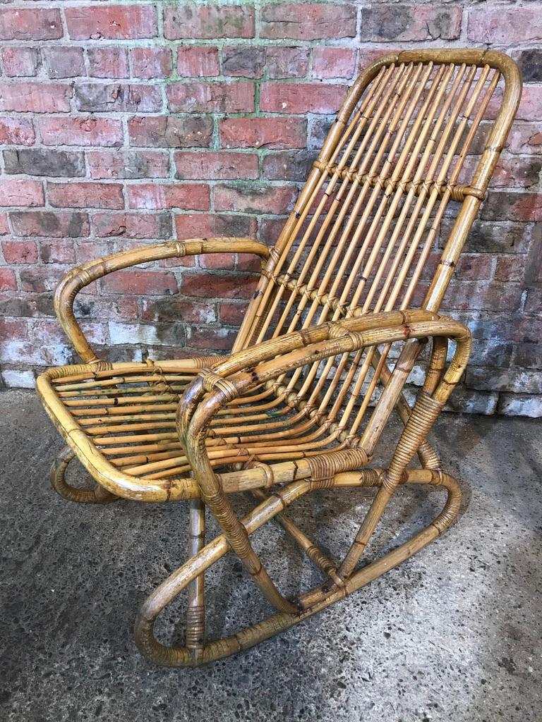 Anciennes fauteuils coloniaux en rotin et bambou en rotin, provenant d'une école de bordure d'Afrique du Sud en vente 8