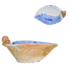 Antica barca da salsa Hirado giapponese del 1900 circa, riccamente decorata e marcata