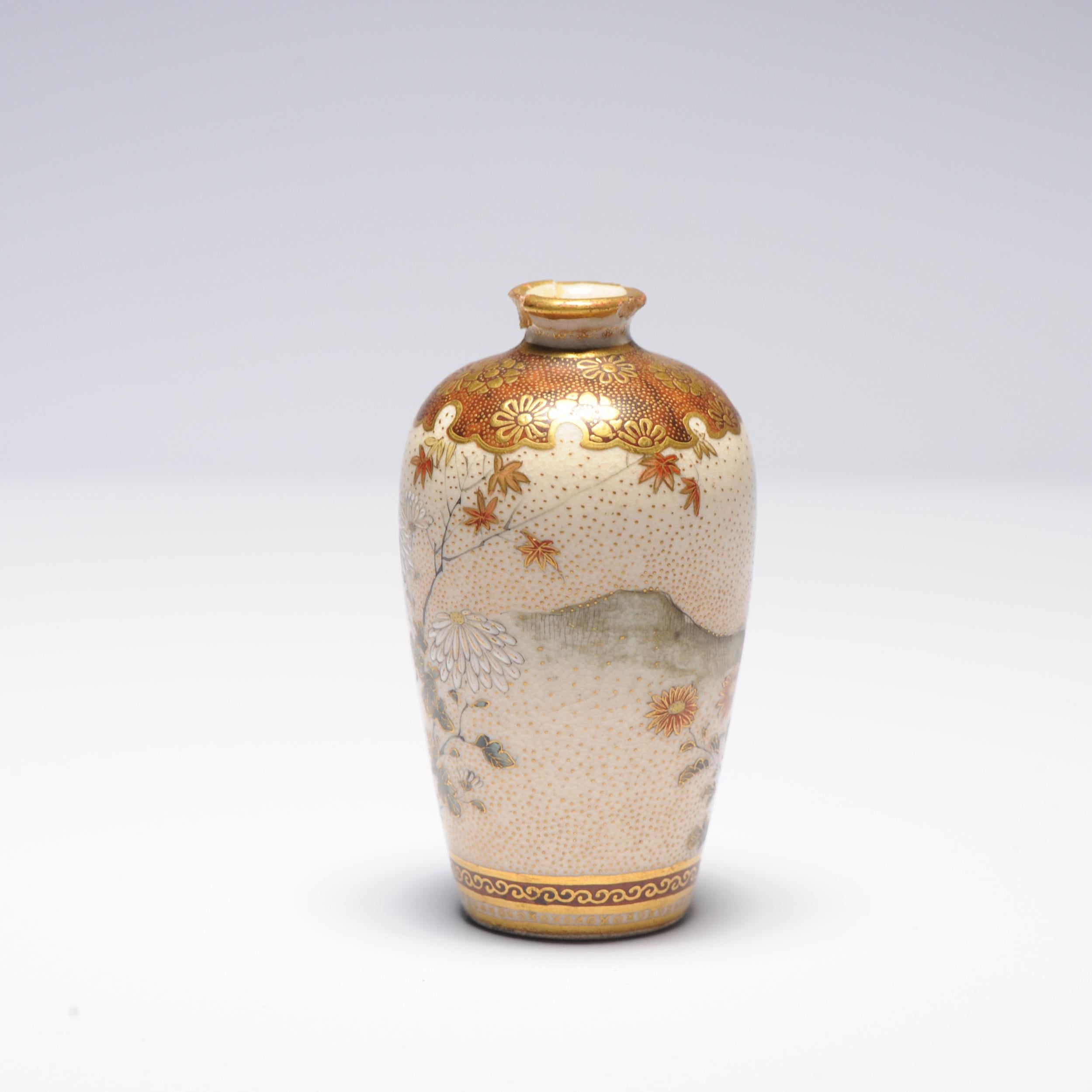 Antique ca 1900 Japanese Satsuma Top Quality Mini Vase Richly Decorated For Sale 4