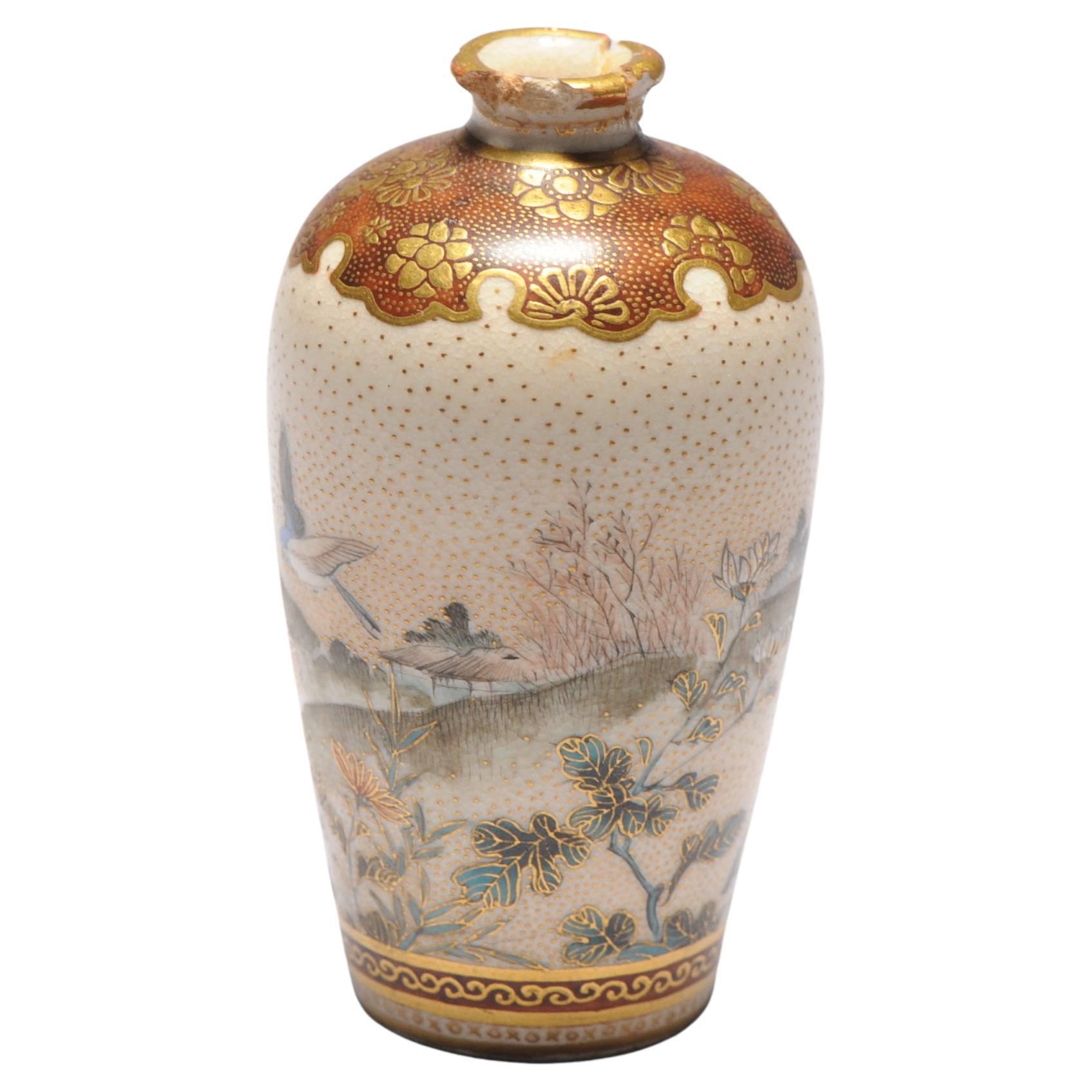 Antique ca 1900 Japanese Satsuma Top Quality Mini Vase Richly Decorated For Sale