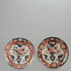 Antique circa 1700 Japanese Imari Porcelain Plates Arita Edo Flowers