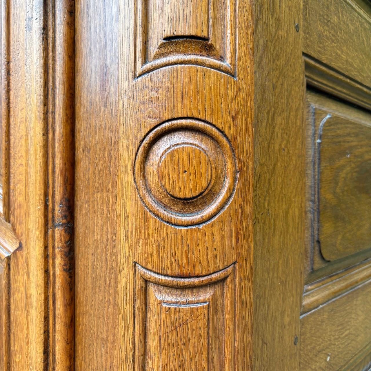 Antique cabinet  Baroque  France around 1700  Unique lock & key For Sale 12