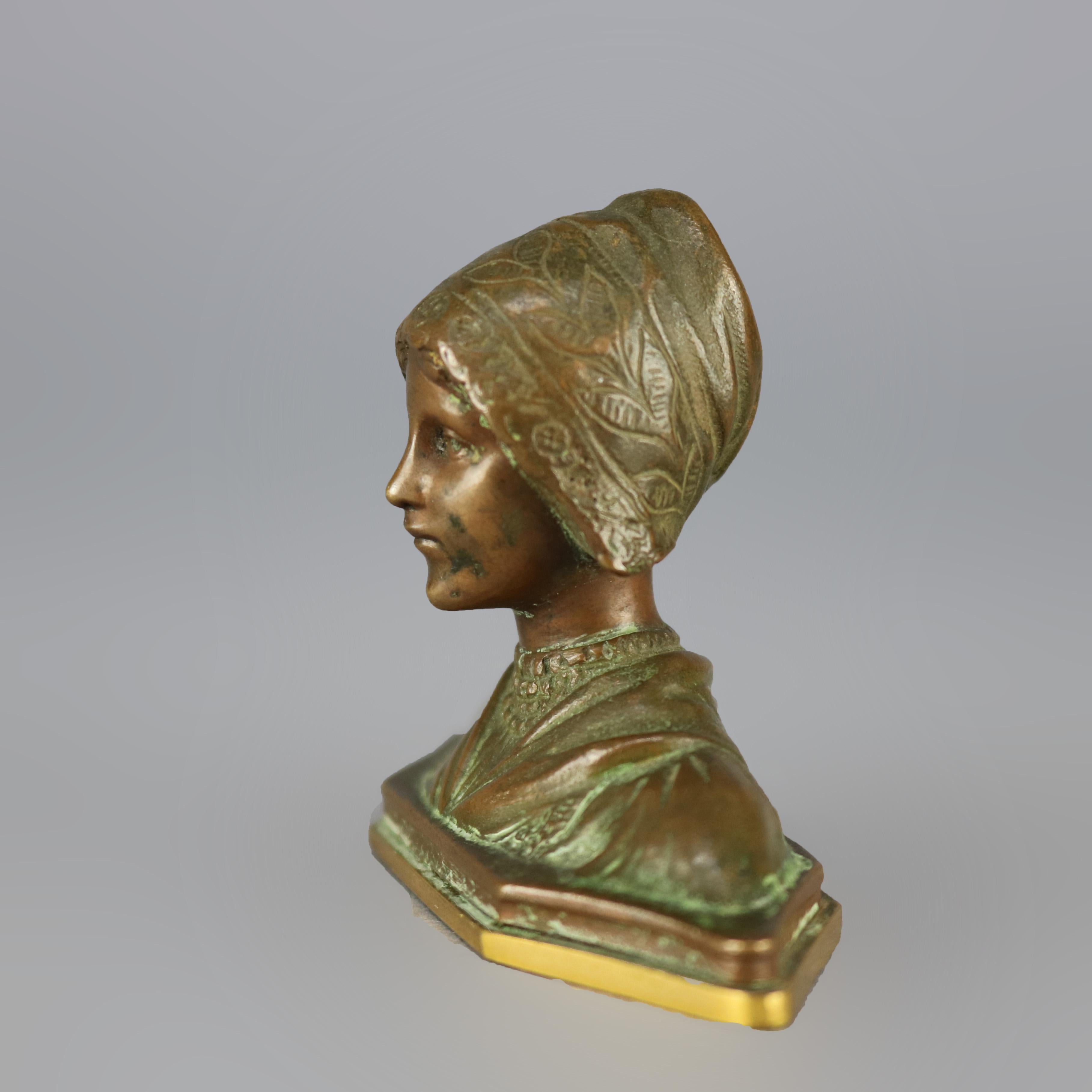 Victorian Antique Cabinet Bronze Bust Portrait Bust Sculpture of Woman, circa 1900