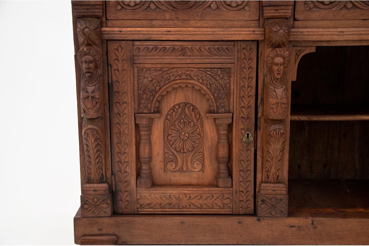 Antique Cabinet Dresser In Good Condition In Chorzów, PL