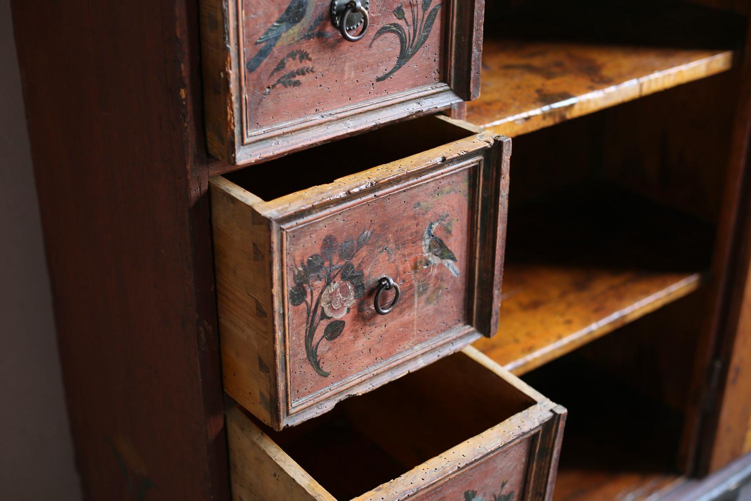 Antikes Kabinett aus Italien 1835er im Angebot 2