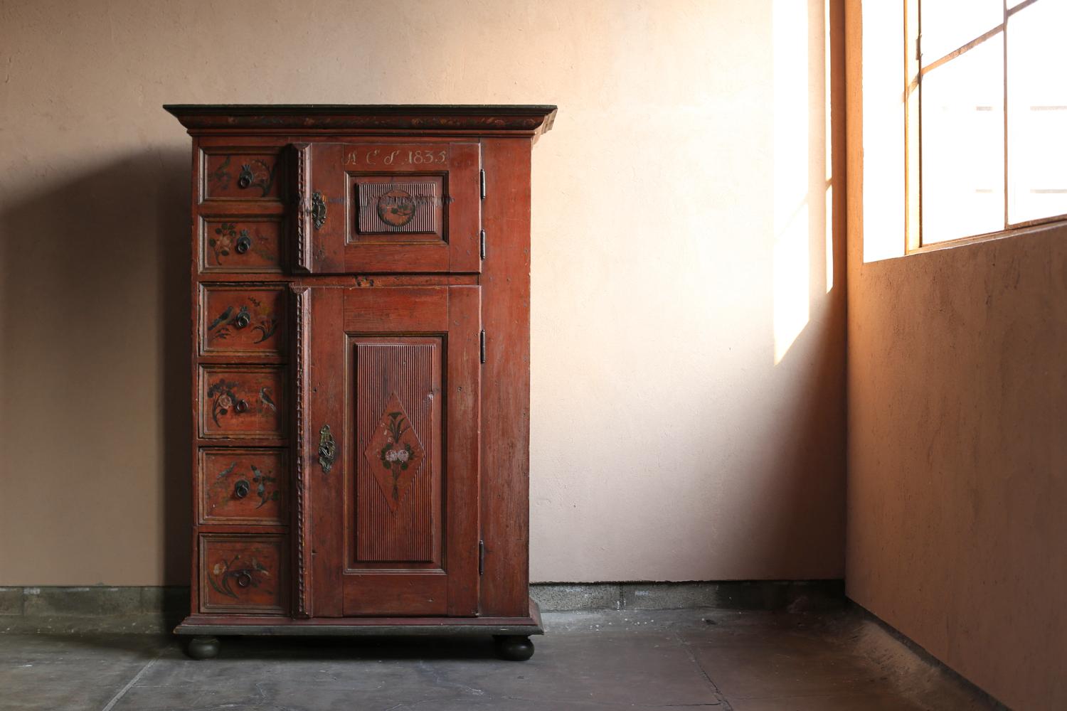 Antikes Kabinett aus Italien 1835er (Sonstiges) im Angebot