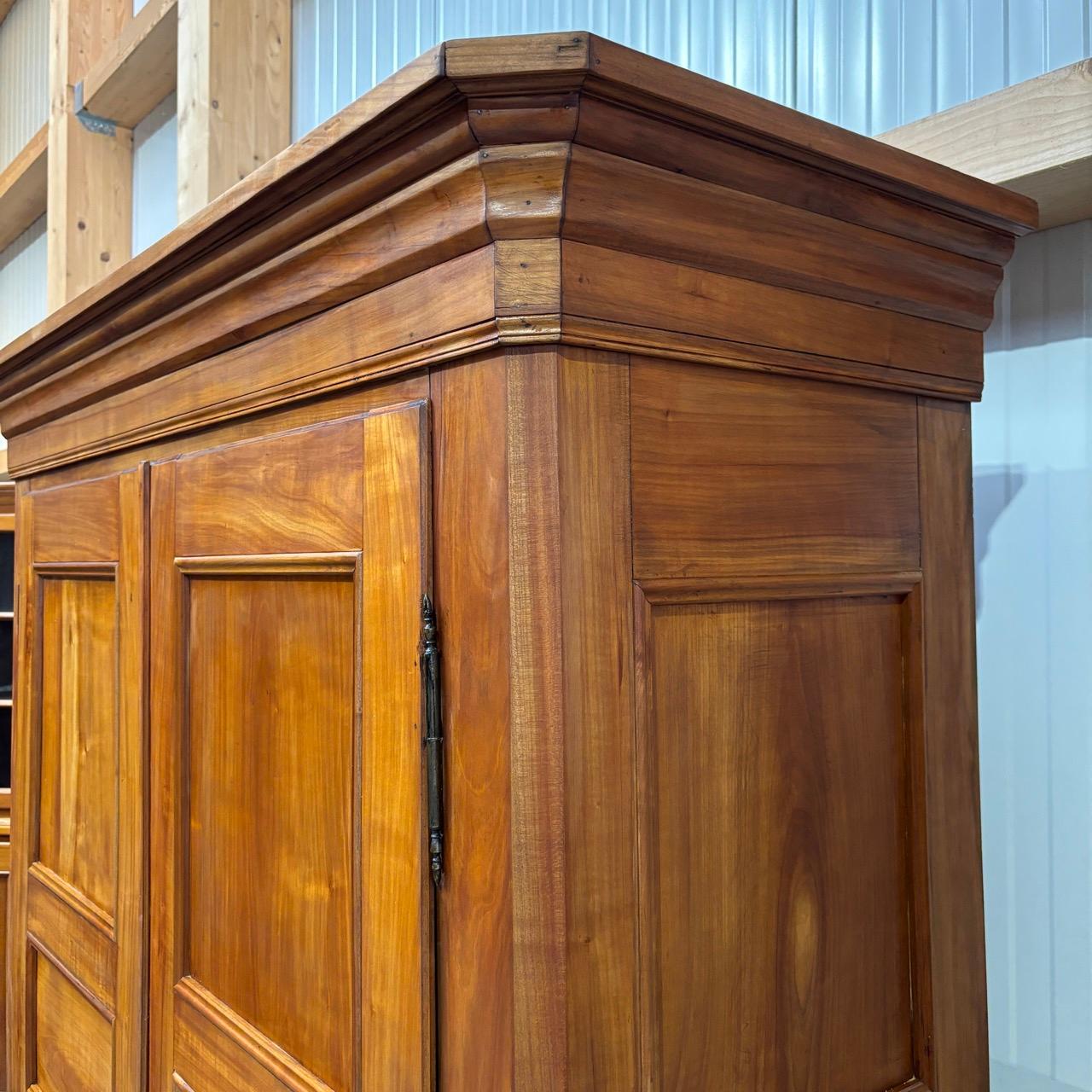 Antique cabinet  Louis Philippe around 1850  cherry wood  12 coffers In Good Condition In Würzburg, DE