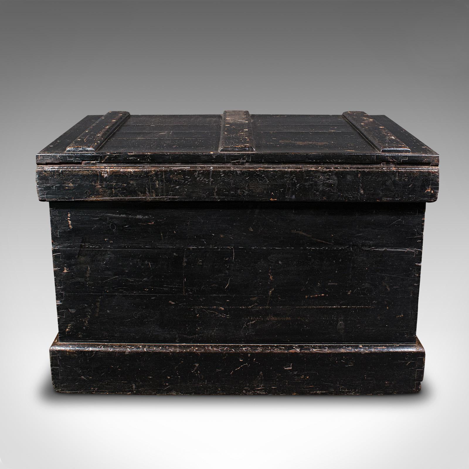 19th Century Antique Cabinet Maker's Chest, English, Tool Trunk, Fitted Interior, Victorian For Sale
