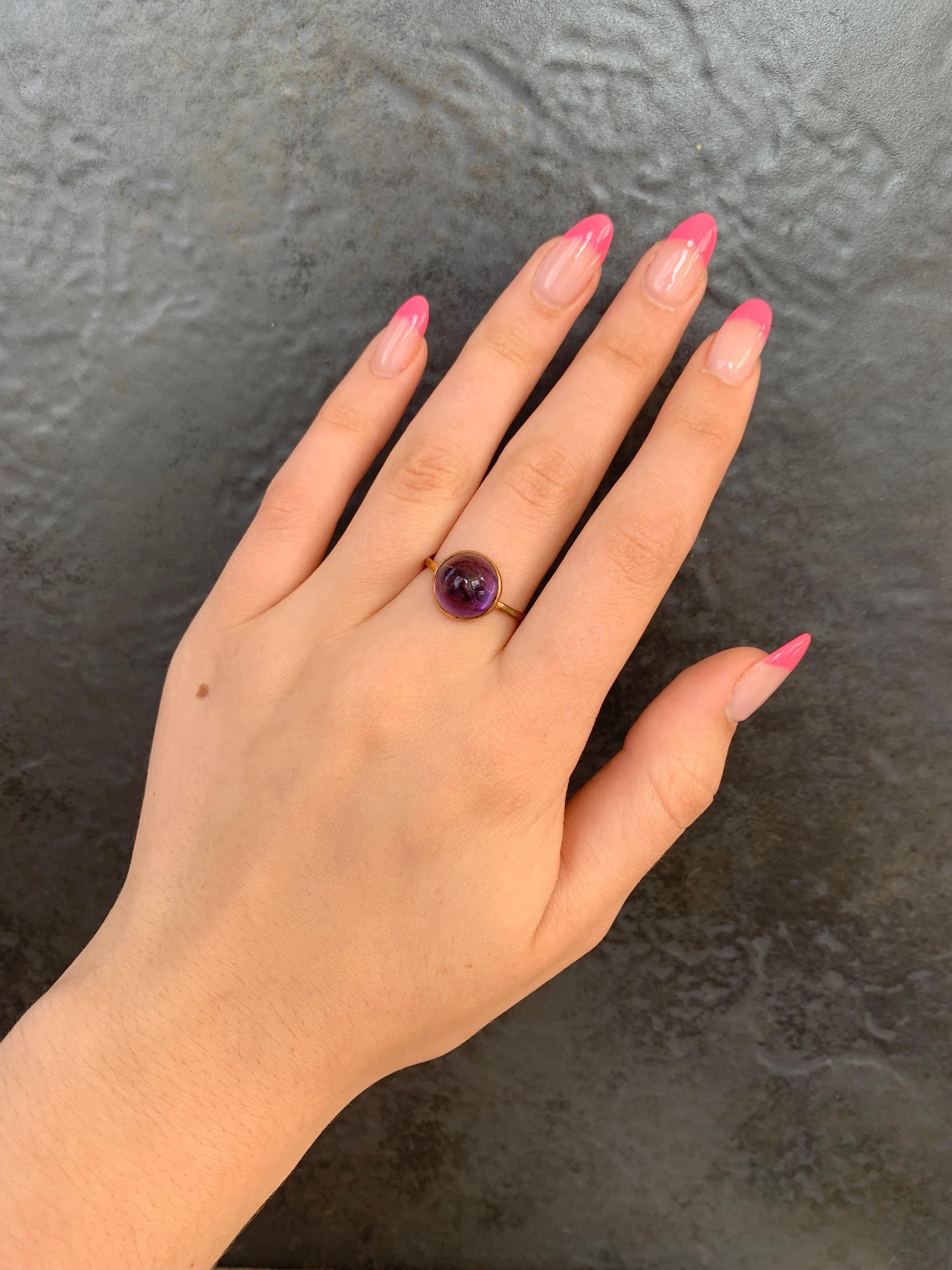Antique Cabochon Amethyst Cocktail Ring in 9ct Yellow Gold 4
