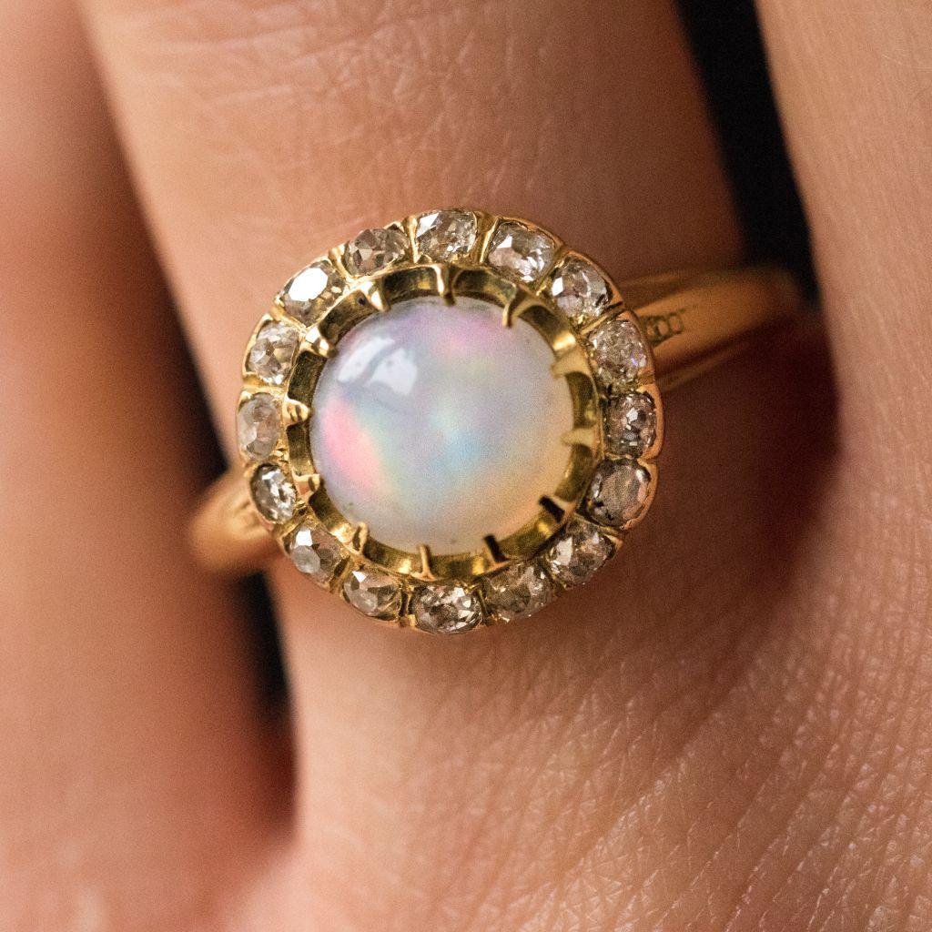 Antique Cabochon Opal Diamond Gold Engagement Ring In Excellent Condition In Poitiers, FR