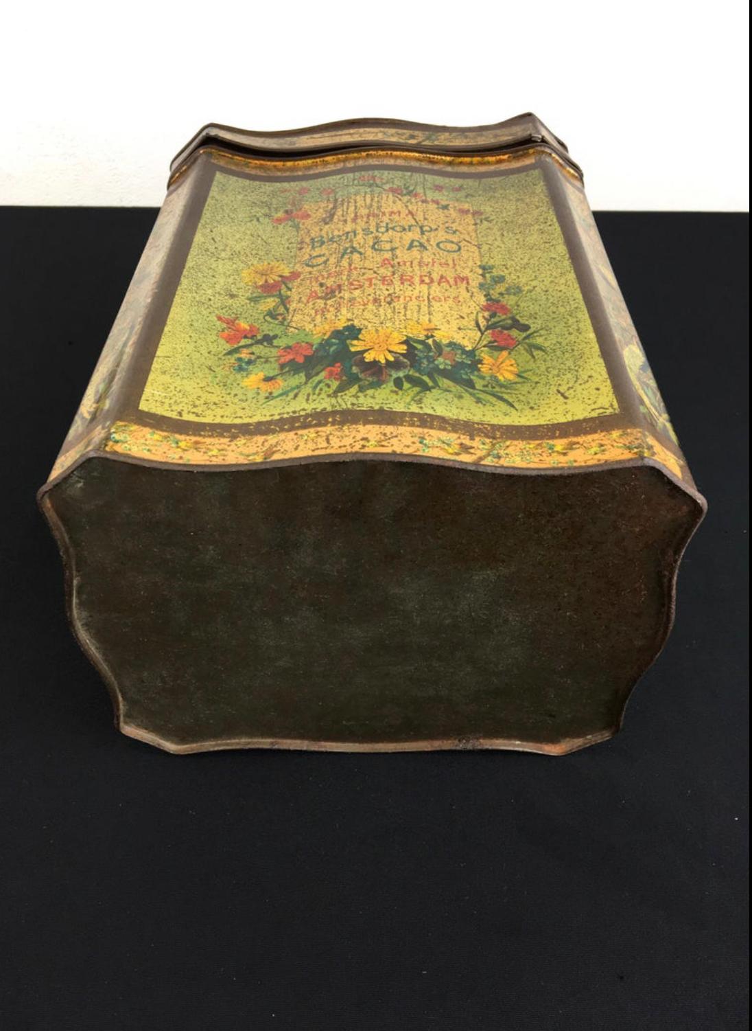 Antique Cacao Tin with Chef For Sale 12