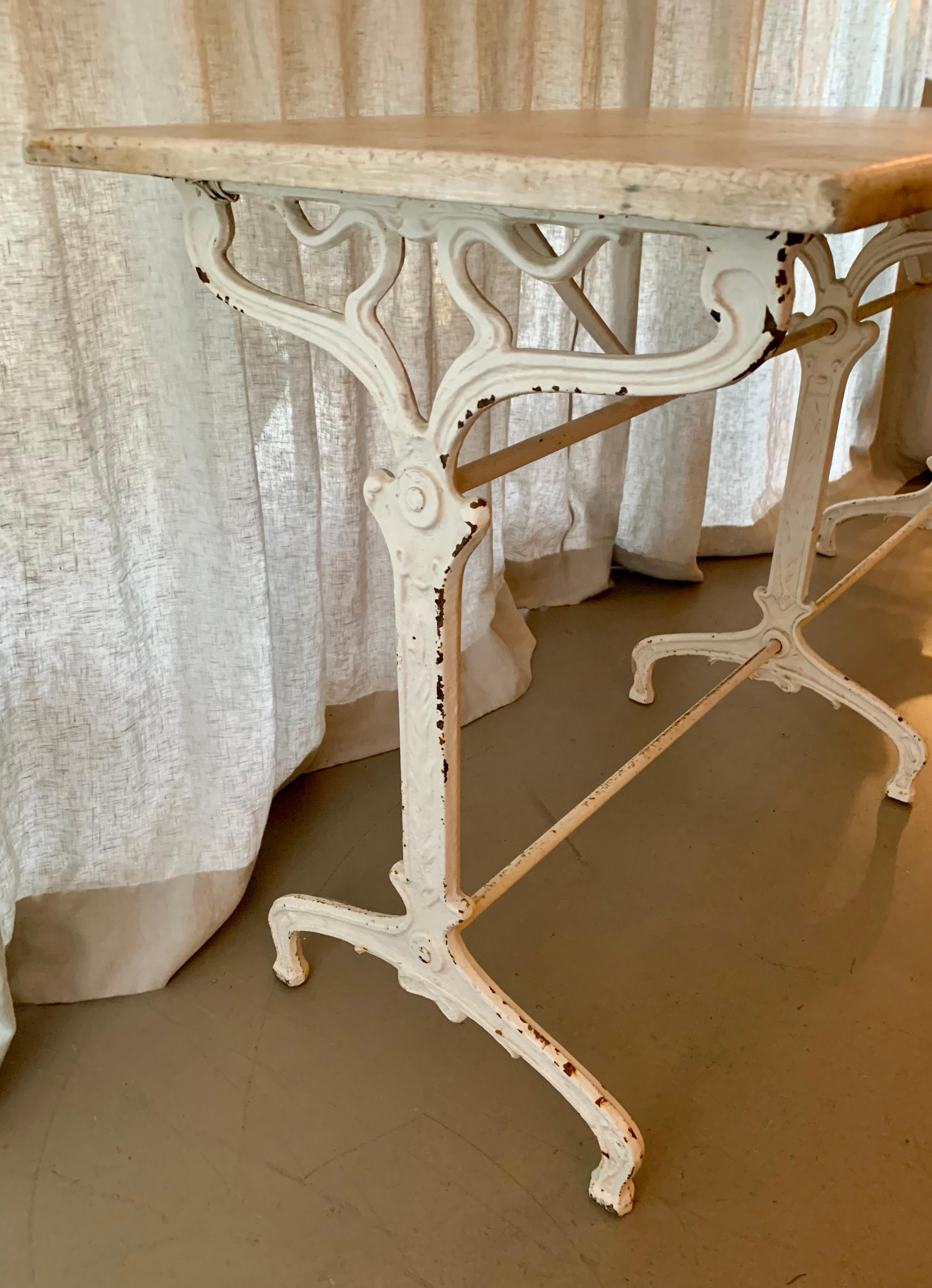 Antique Café Table In Good Condition For Sale In Hellerup, DK