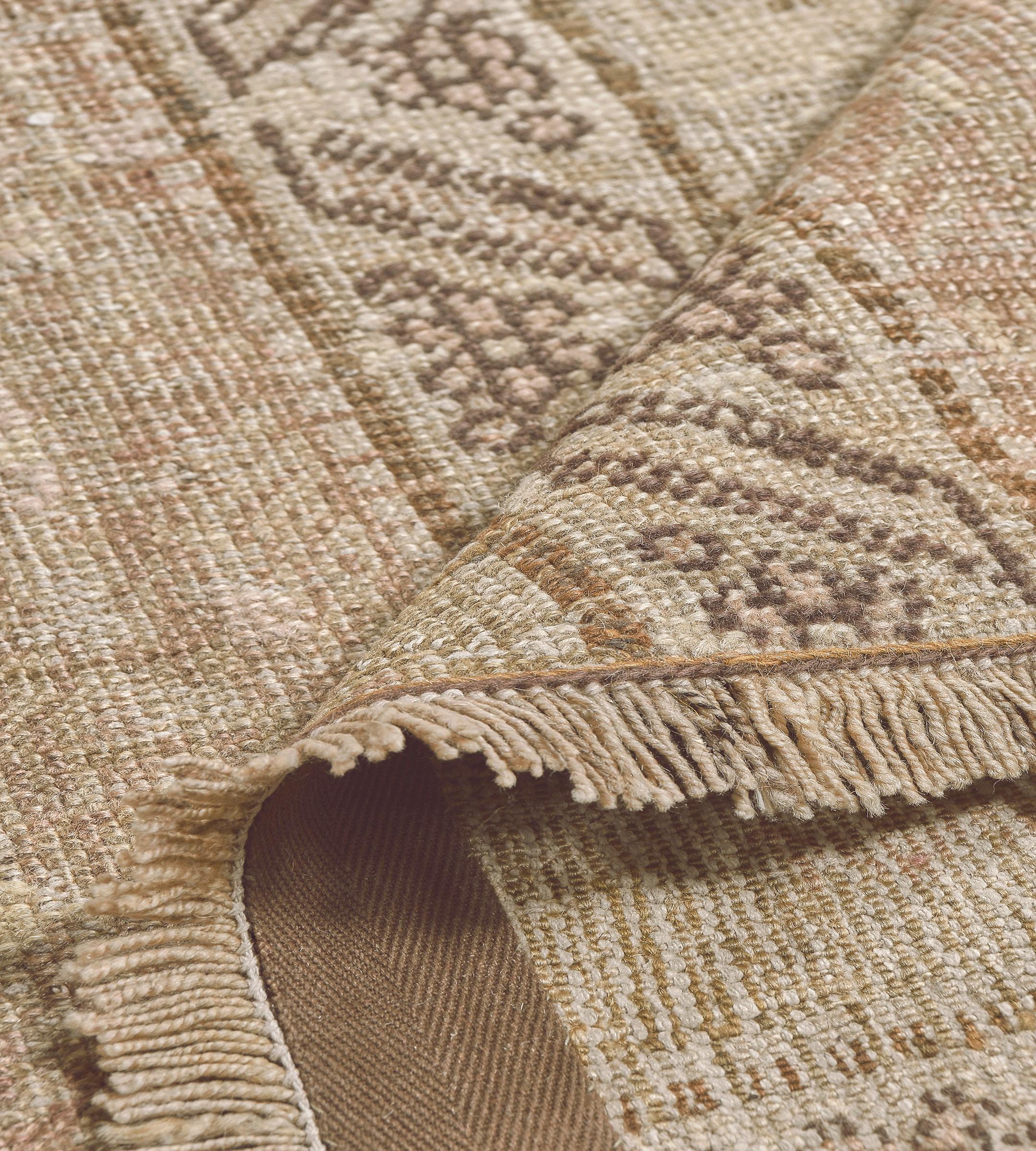 Chemin de table antique en laine à rayures florales Camel-Brown en vente 2