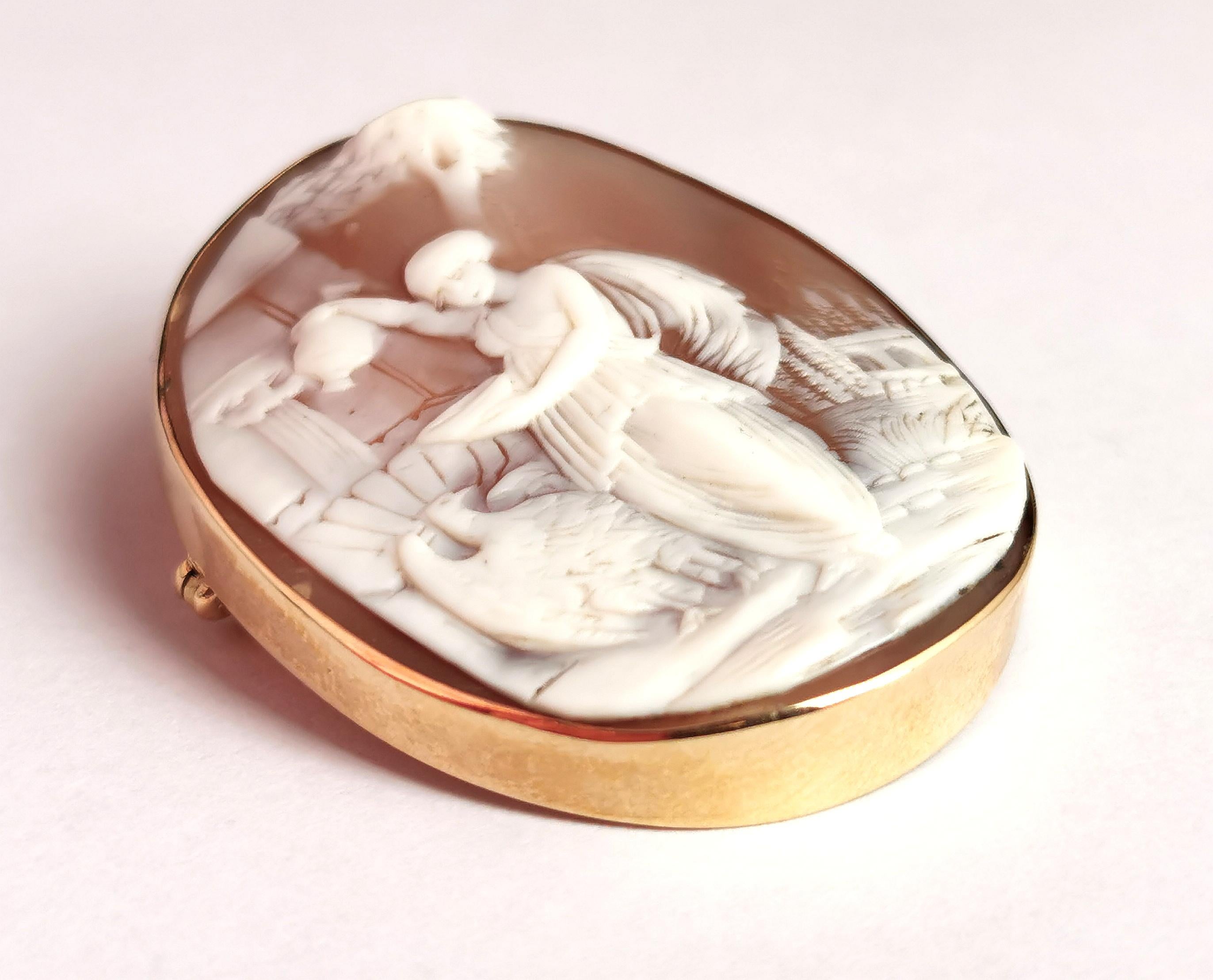 Antique Cameo Brooch, 9k Gold, Hebe and the Eagle 5