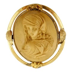 Vintage Cameo Brooch, Yellow Gold