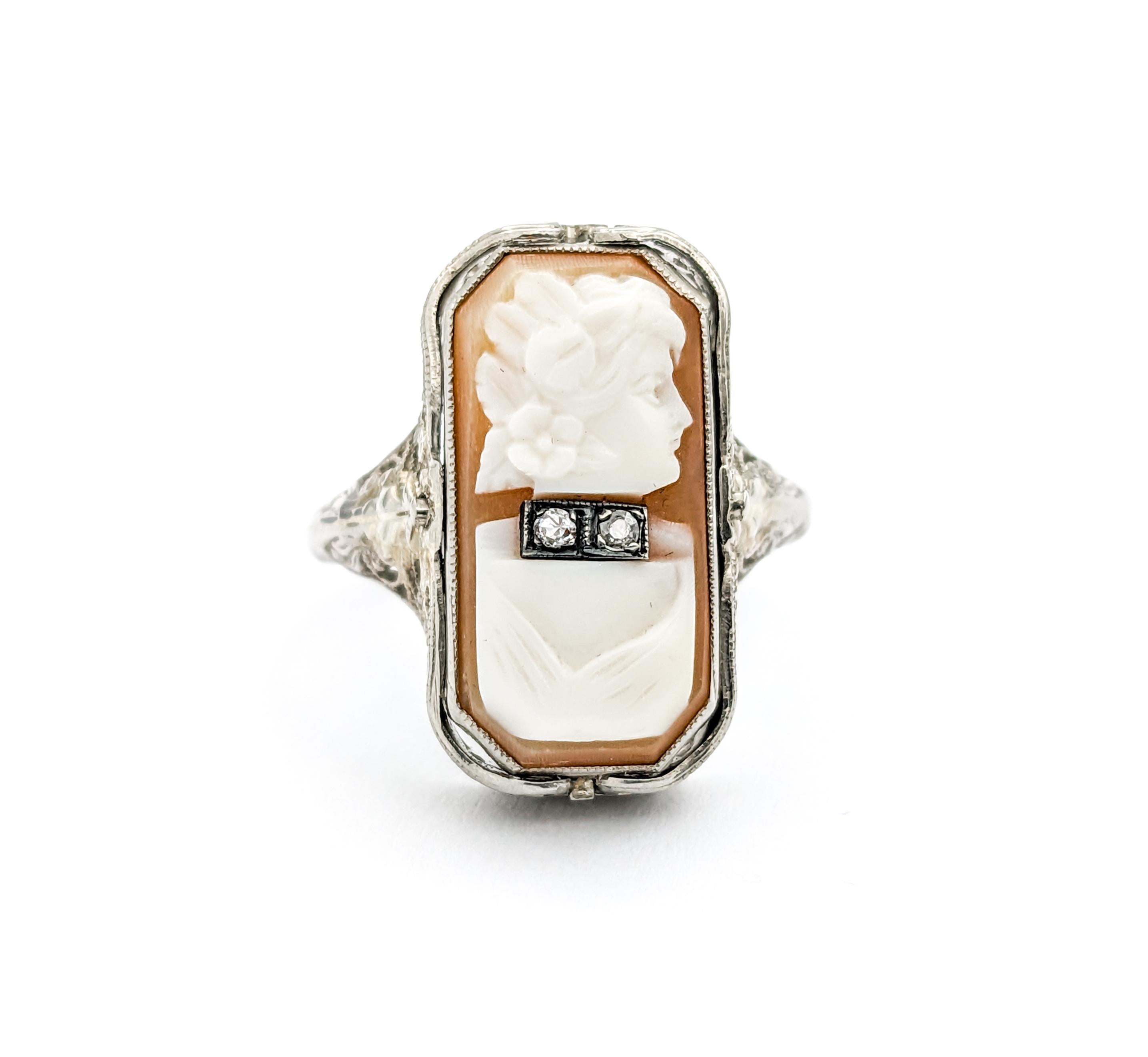 Round Cut Antique Cameo Habille Diamond & Onyx Flip Ring In White Gold For Sale