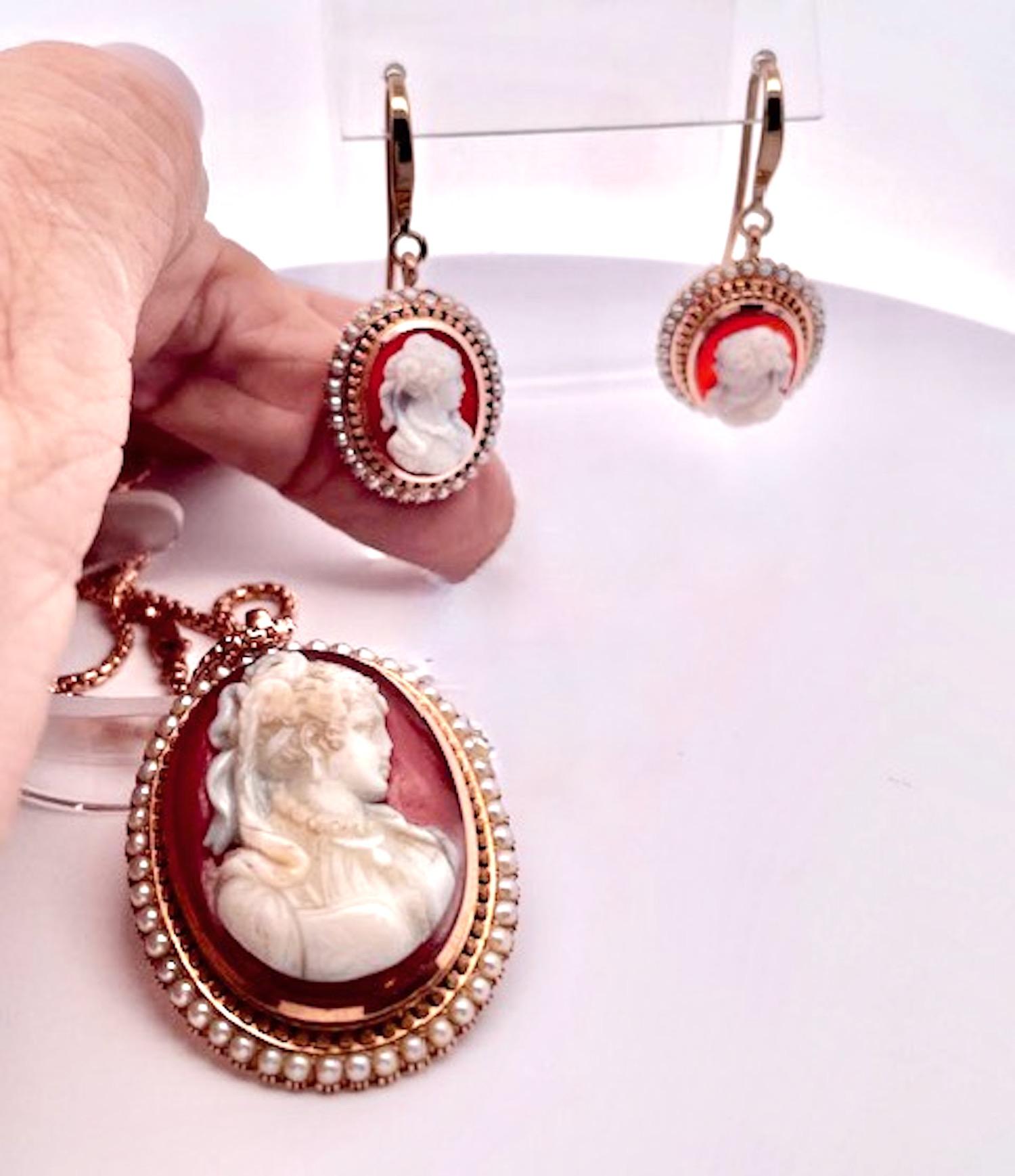 Round Cut Antique Cameo set Earrings Pendant 14K Rose Gold For Sale