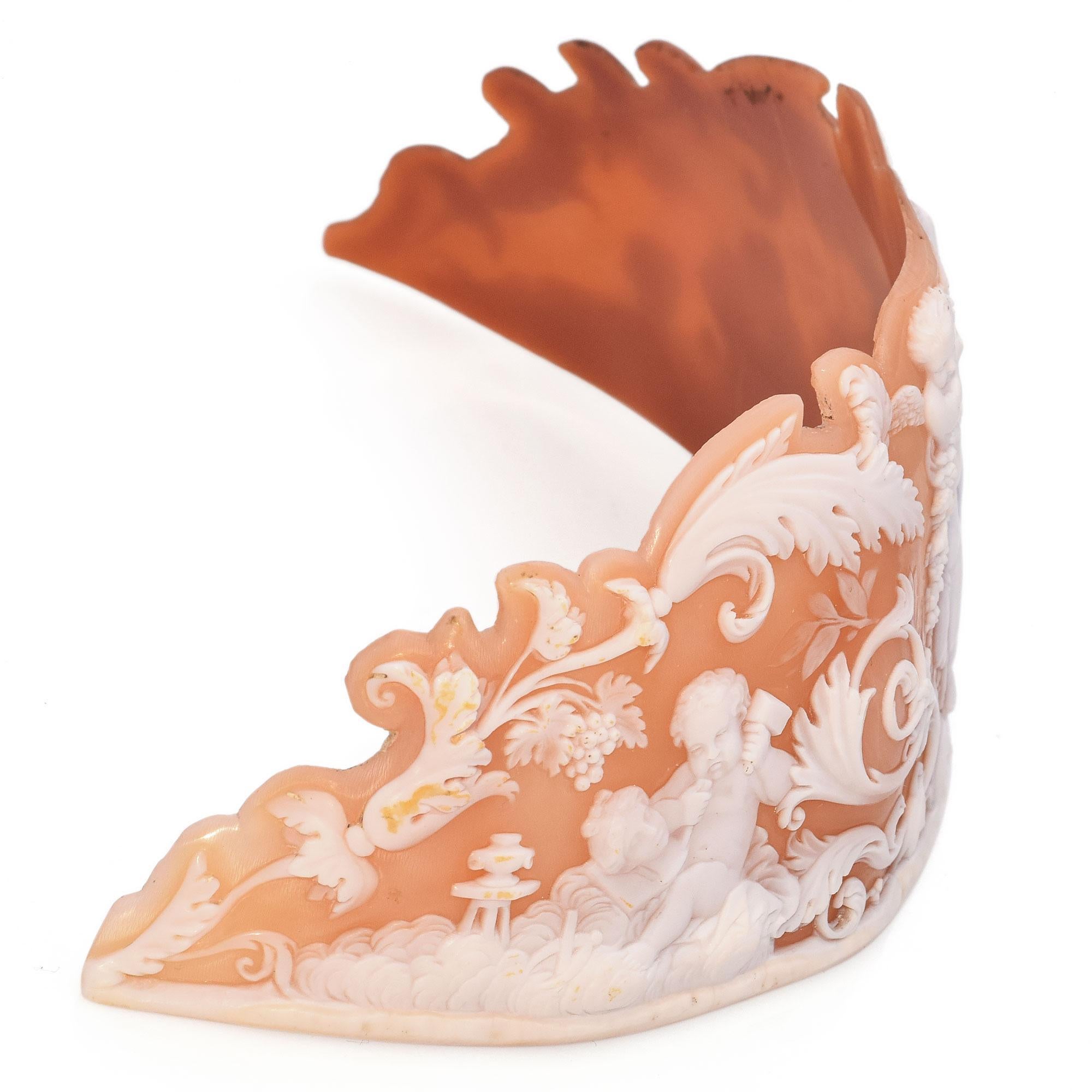 Neoclassico Antico cammeo firmato G. Stella Tiara in vendita