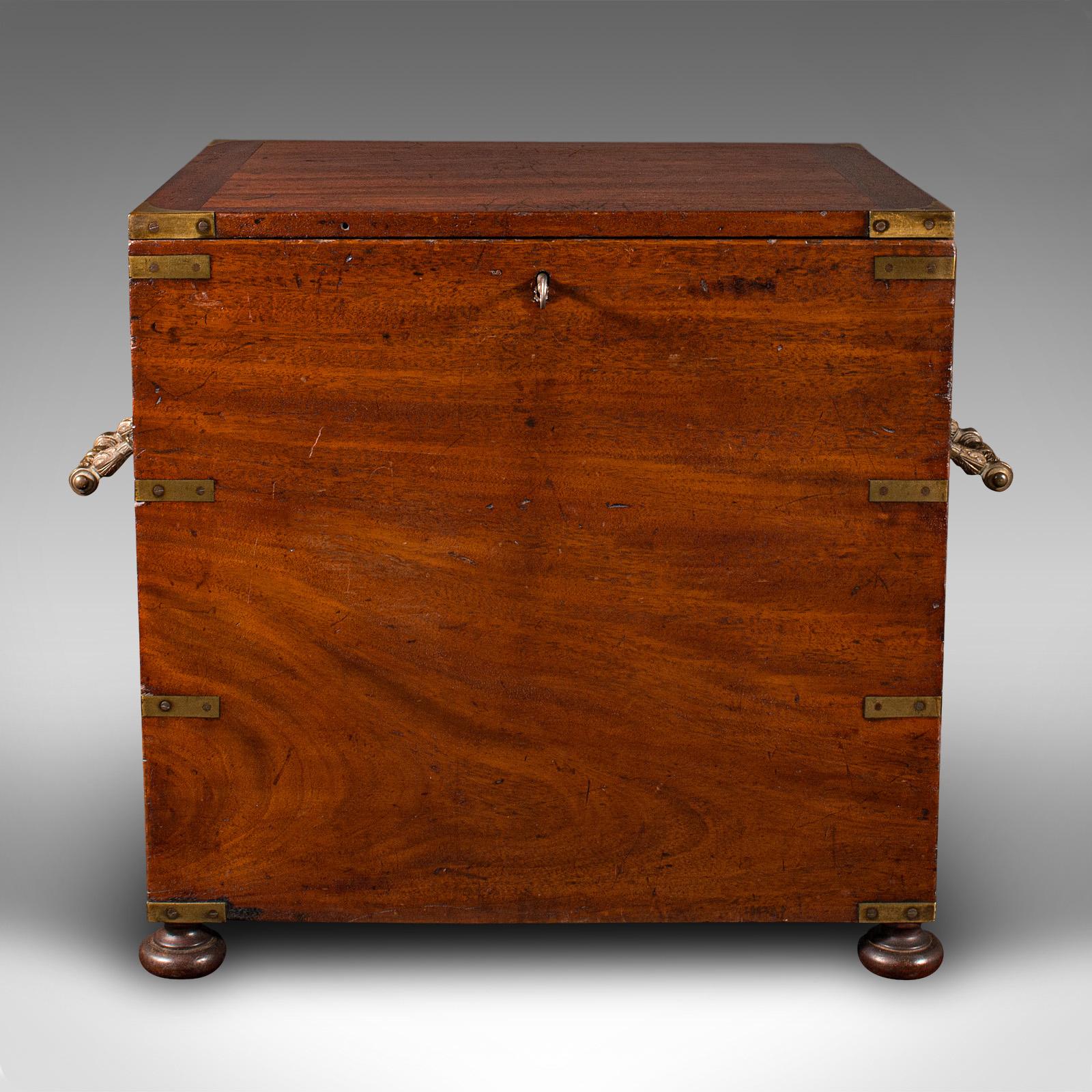 Antike Kampagnen-Cellarette, englisch, kolonial, Aufbewahrungsbox, viktorianisch, um 1850 (Britisch) im Angebot