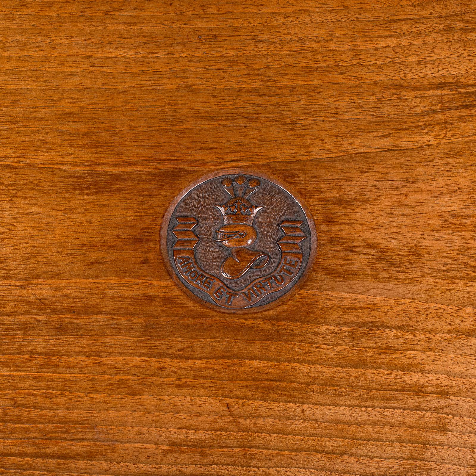 Noyer Ancienne table de mess Campaigner, anglaise, noyer, ovale, occasionnelle, victorienne, 1900 en vente