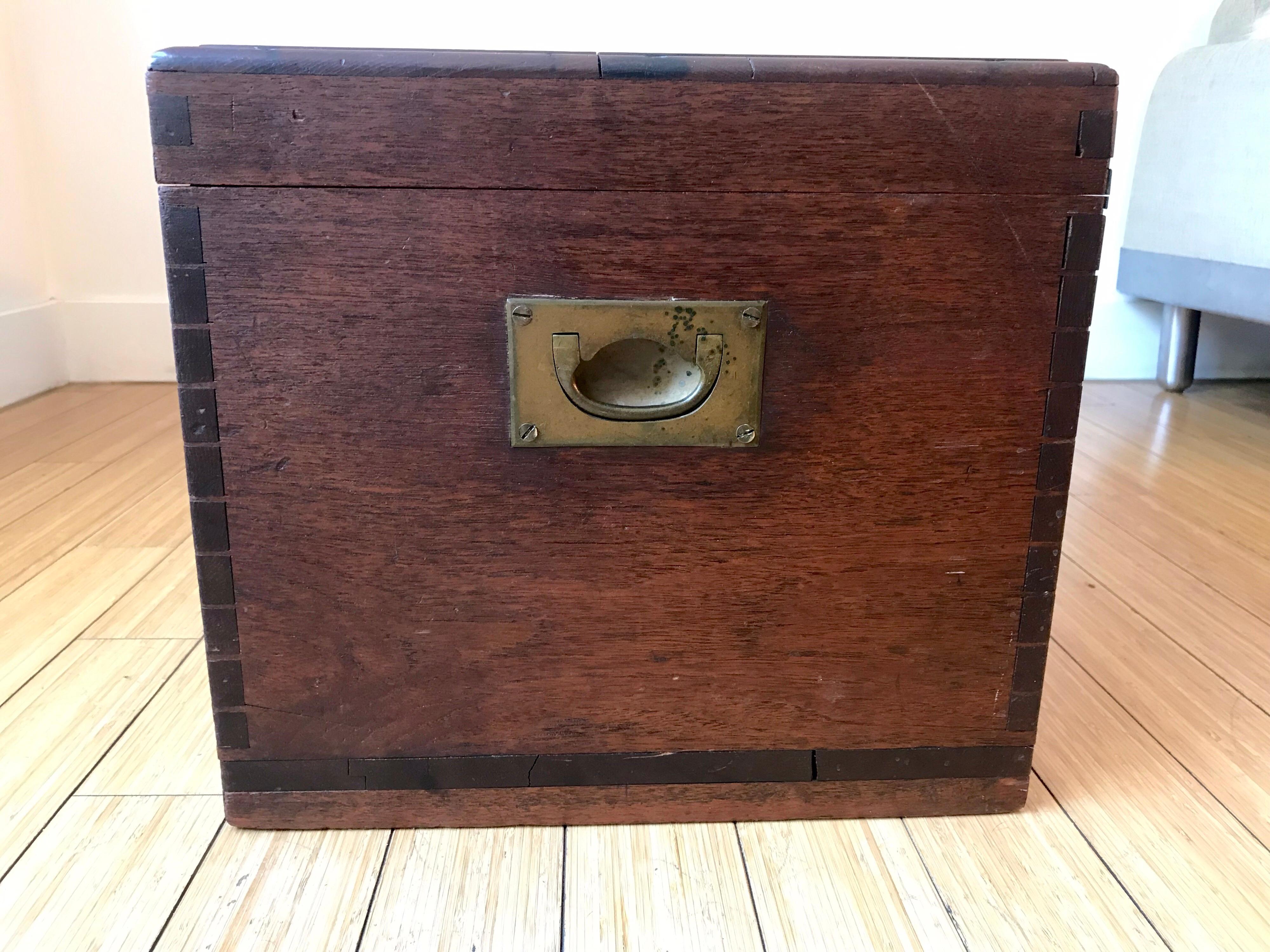 Campaign Wood Box, 20th century 7