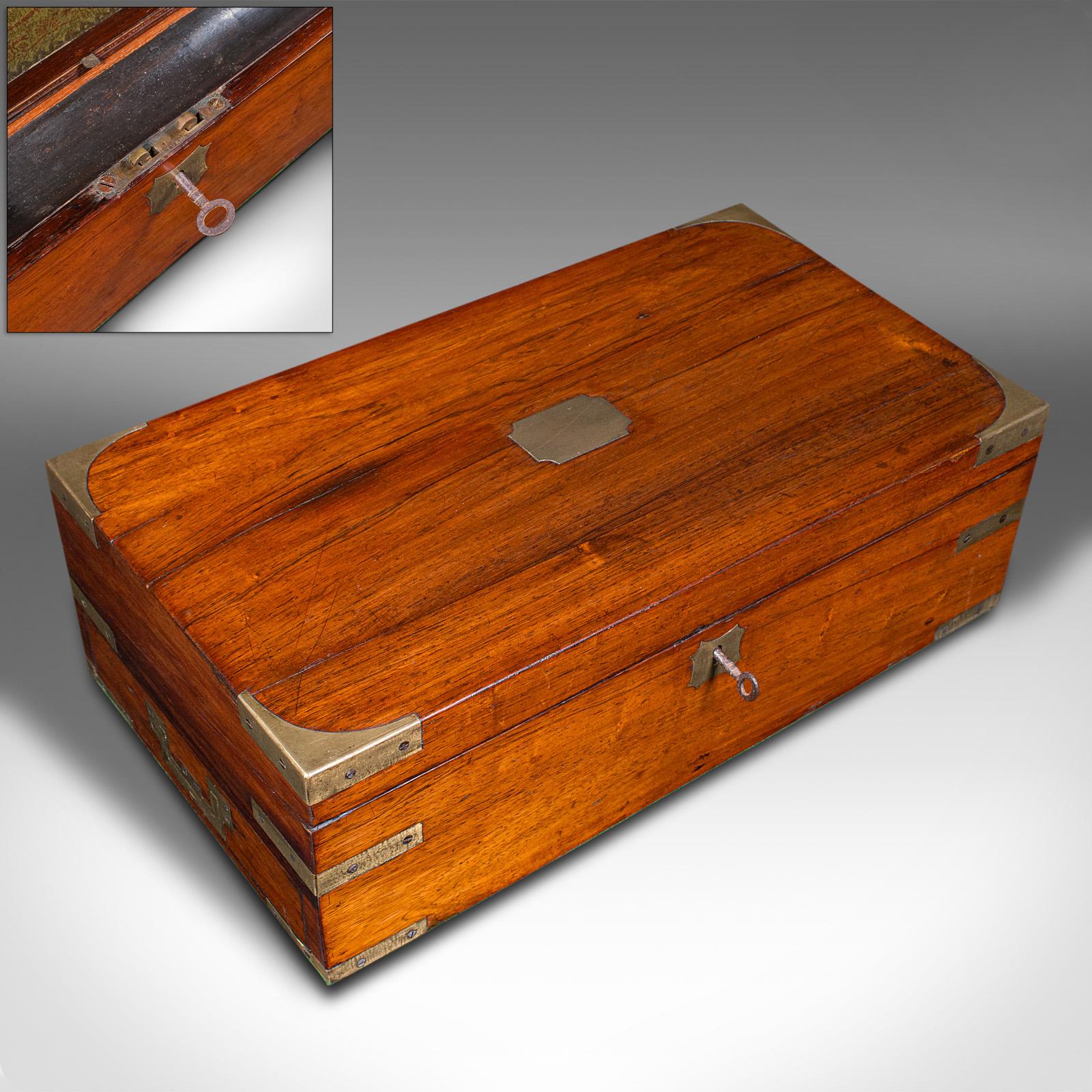 Antique Campaign Writing Slope, English, Walnut, Correspondence Box, Victorian In Fair Condition For Sale In Hele, Devon, GB