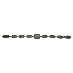 Bracciale antico in vetro canforato con pannello in filigrana d'oro bianco 14 carati