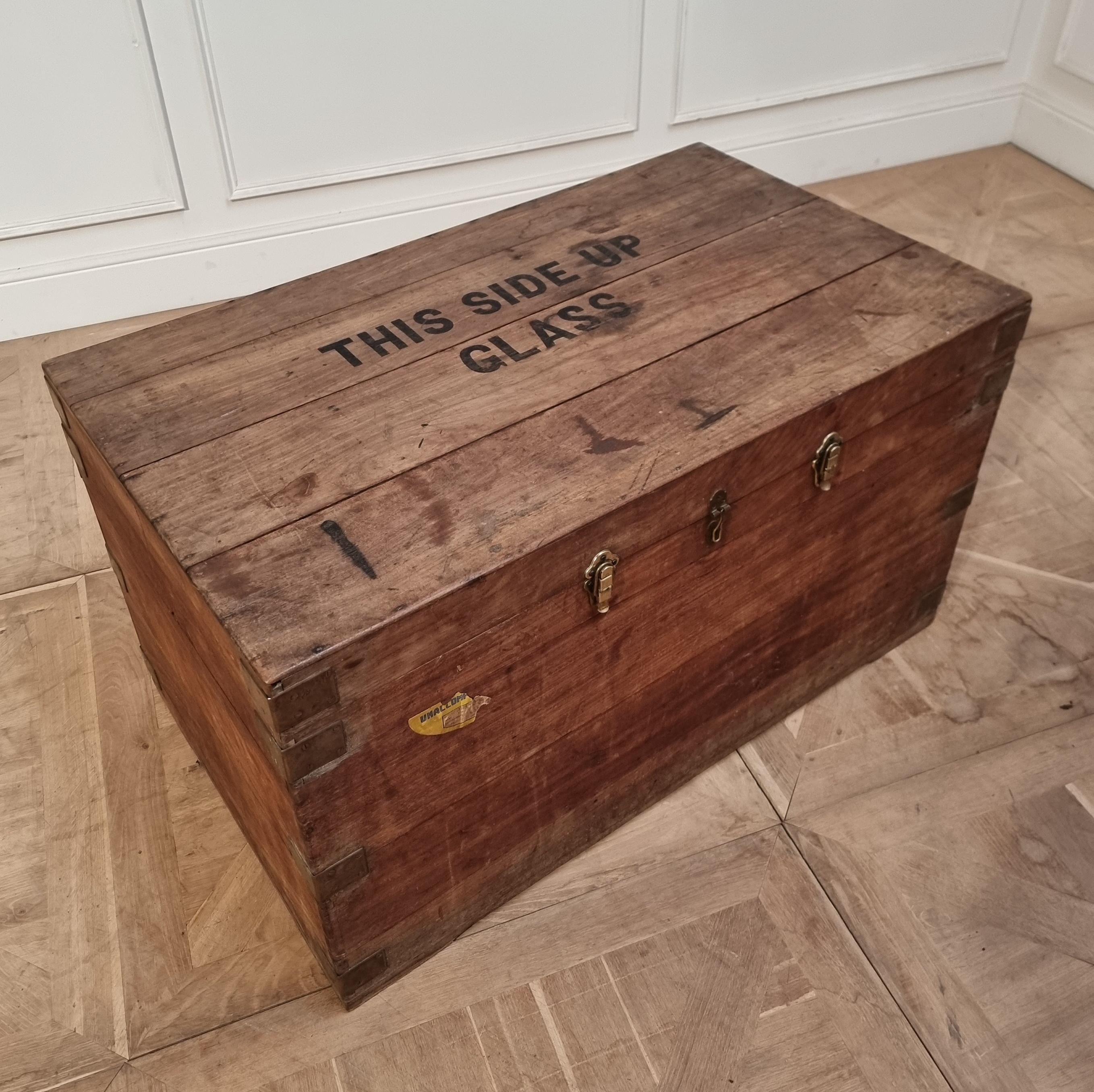Large early 20th C antique camphor travel chest with original stamp. 1930.

Reference: 7660

Dimensions
45 inches (114 cms) wide
26 inches (66 cms) deep
25.5 inches (65 cms) high.