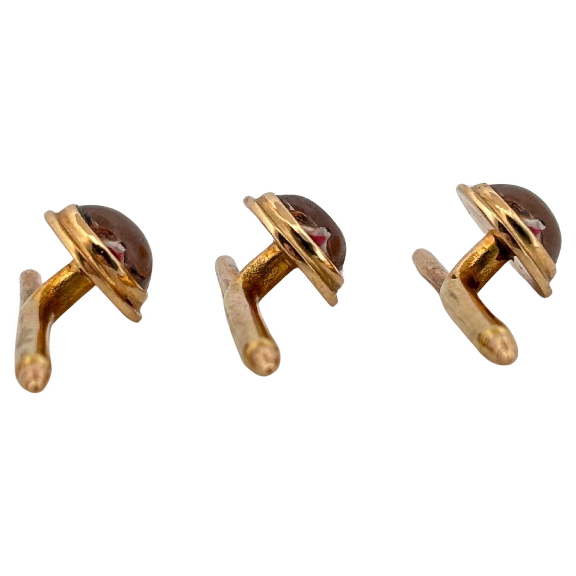 Antique Canadian Set Of Three 14K Yellow Gold Reverse Painted Fox Buttons For Sale 2
