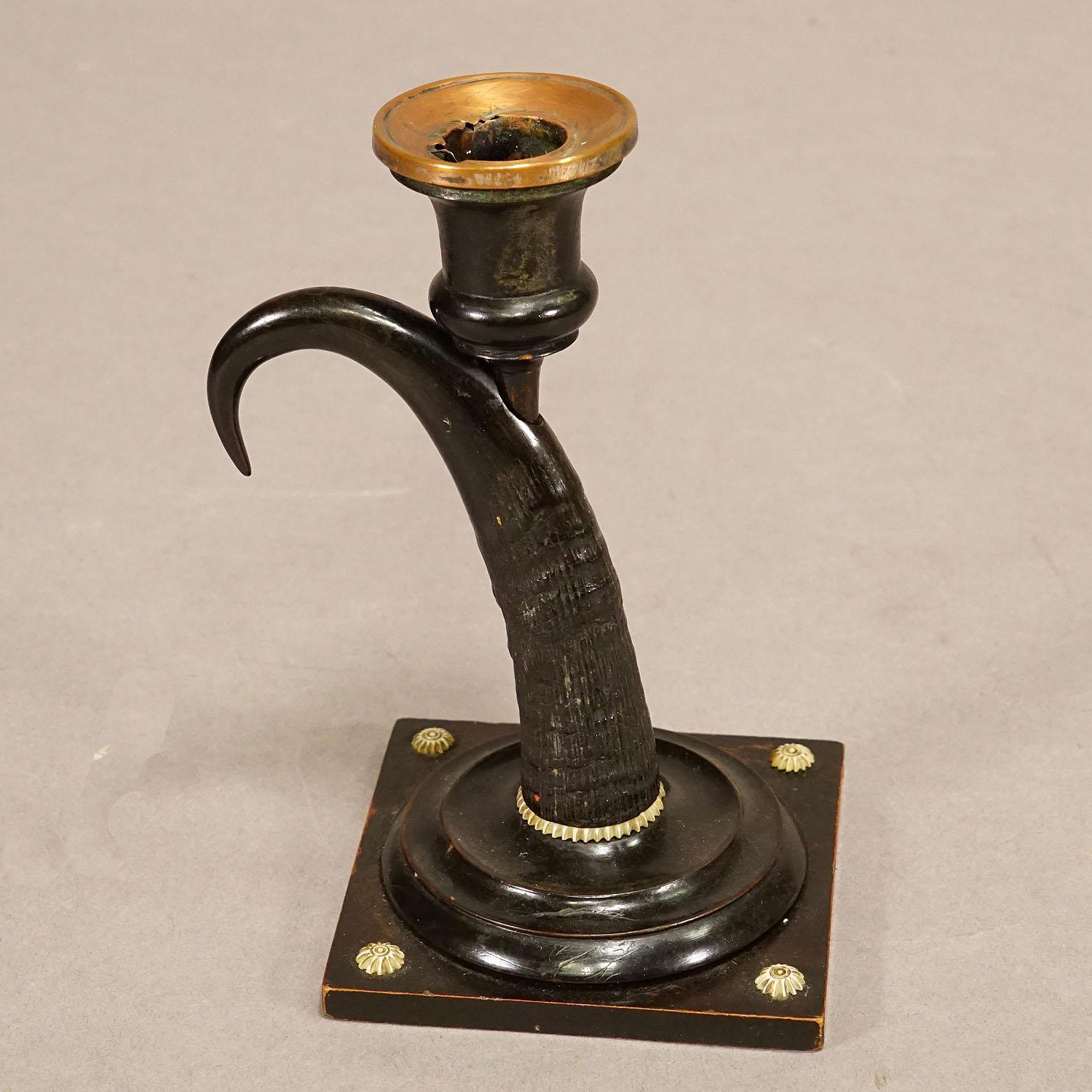 Antique Candle Stick With Real Chamois Horn, 19th Century In Good Condition For Sale In Berghuelen, DE