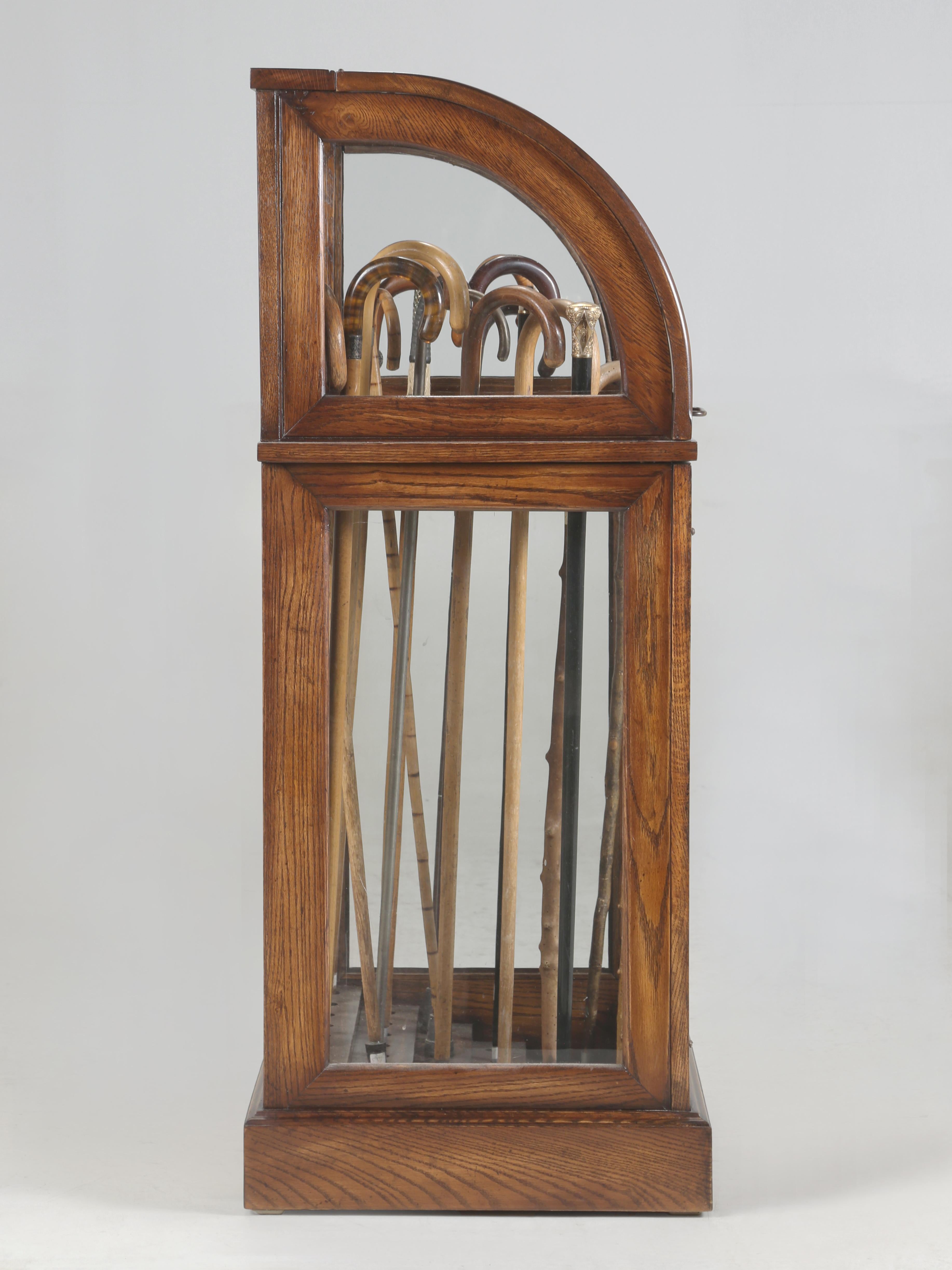 Antique Cane or Umbrella Display Cabinet from a Commercial Store Fully Restored Bon état - En vente à Chicago, IL