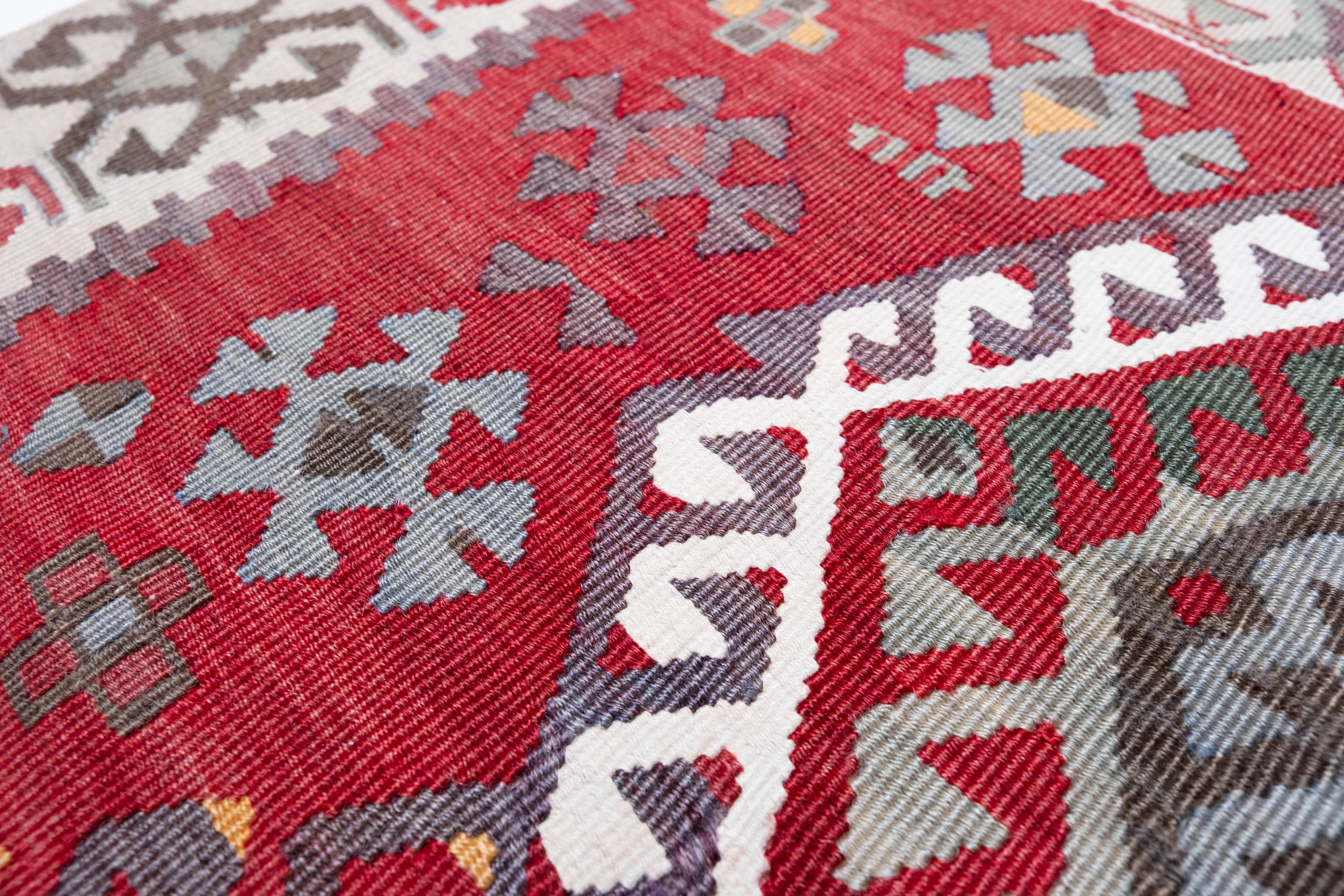 Antique Cankiri Kilim Rug Wool Old Vintage Central Anatolian Turkish Carpet In Good Condition For Sale In Tokyo, JP