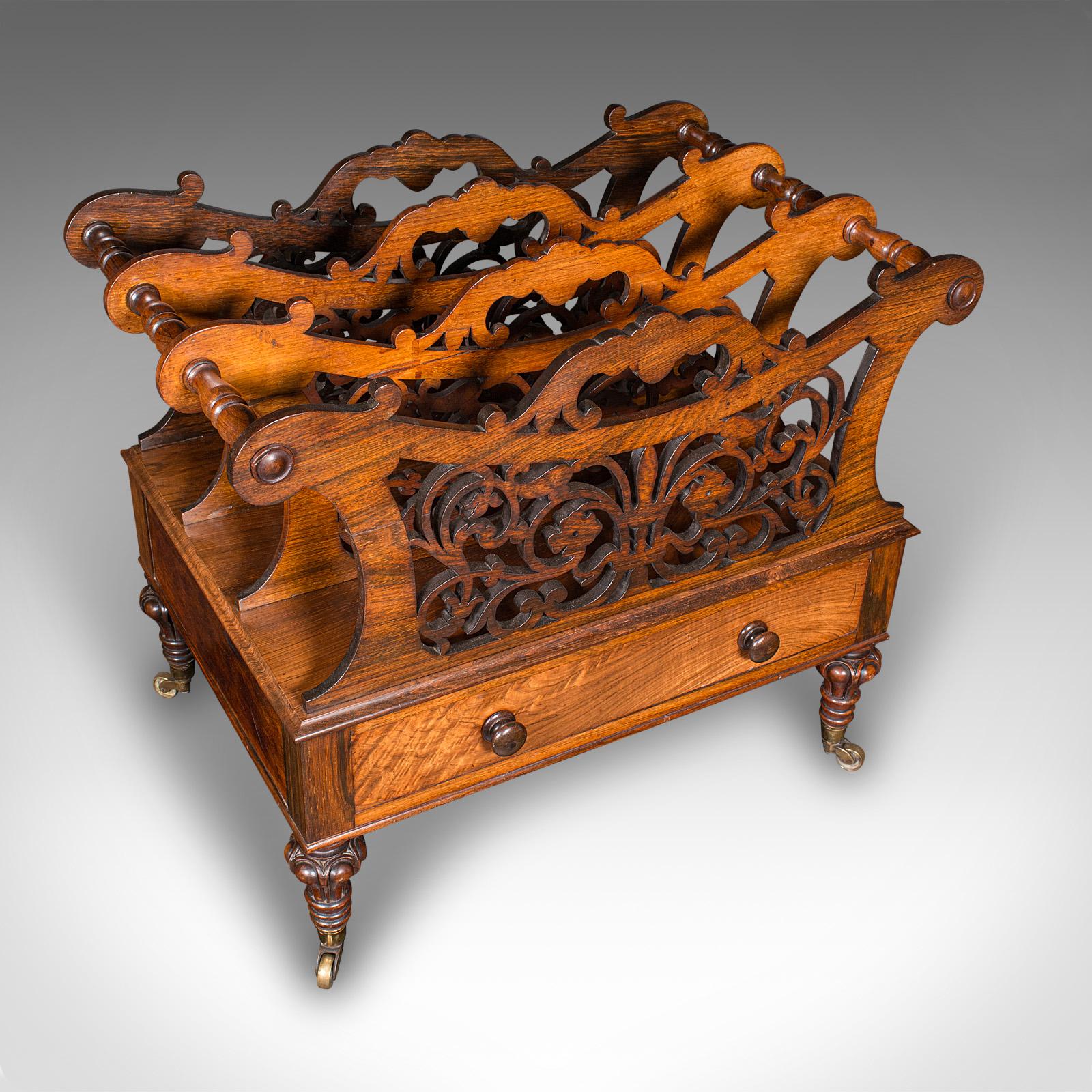 Antiker Canterbury, Englisch, Landhaus, Zeitschriftenständer, William IV, C.1835 (Rosenholz) im Angebot