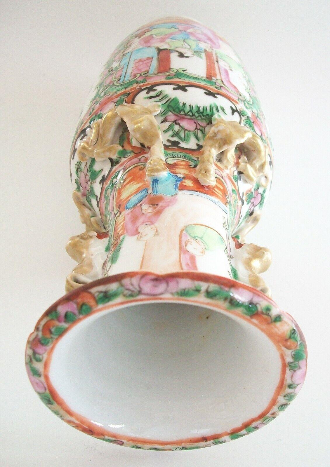 Antique Canton 'Famille Rose' Porcelain Vase, Unsigned, China, 19th Century 5