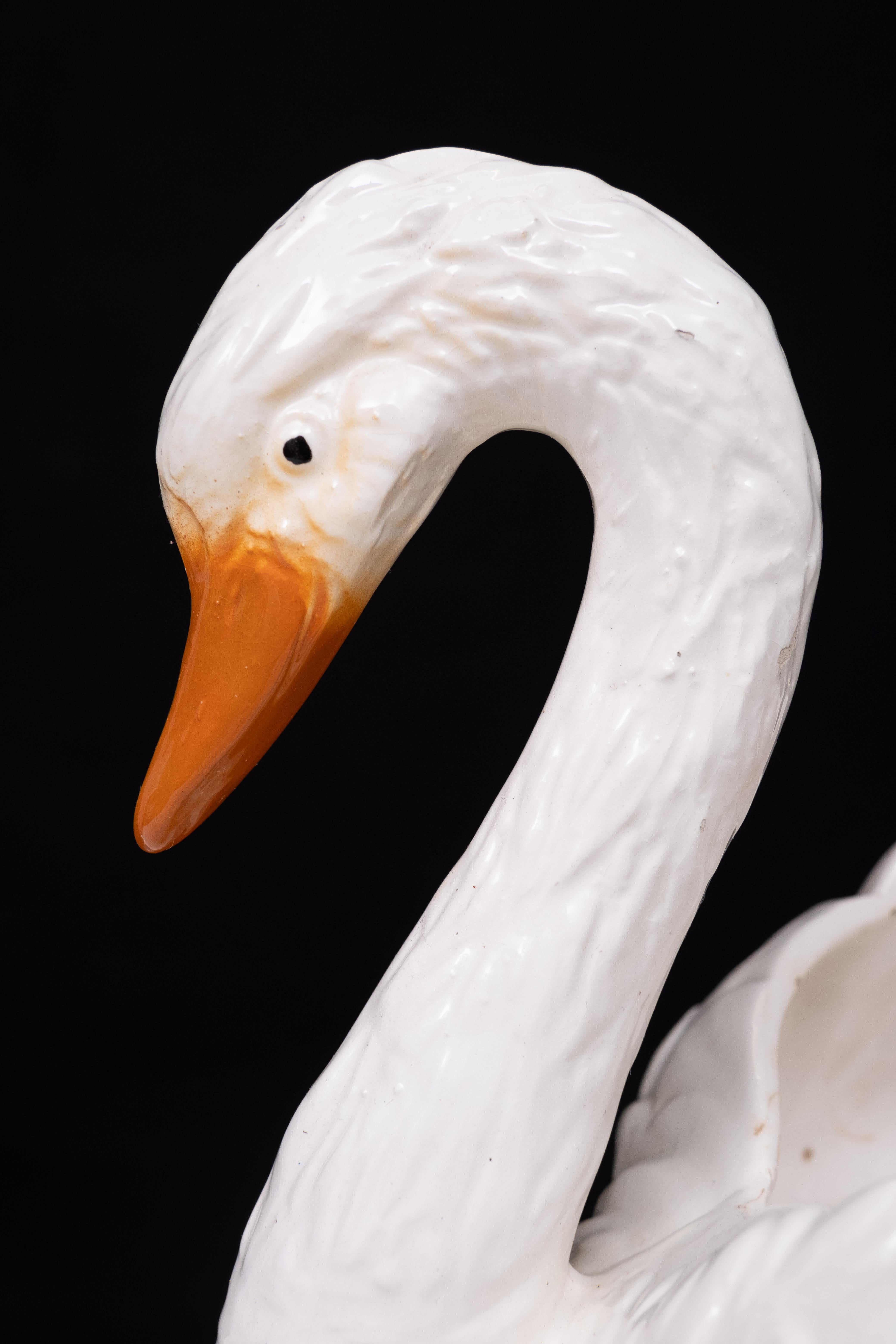 Antique Capodimonte Ceramic Swan jardiniere  1880 For Sale 7