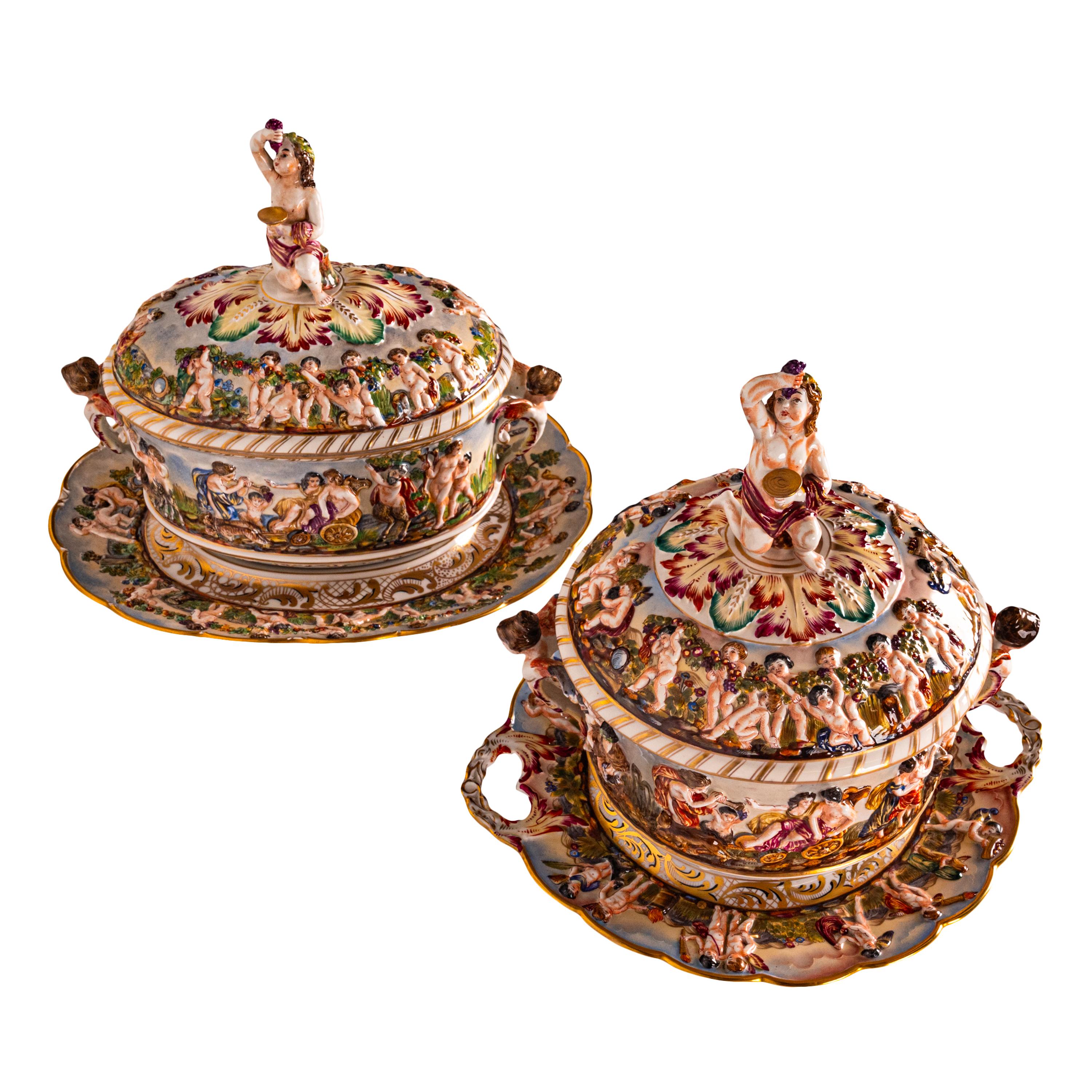 Gilt Antique Capodimonte Porcelain 215 Piece Dinner Service Napoleon 