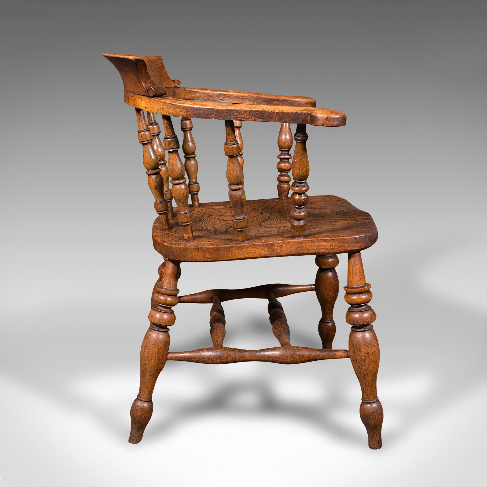 Victorien Ancienne chaise de capitaine victorienne anglaise, en orme, hêtre, nœud de fumeur, assise arquée en vente