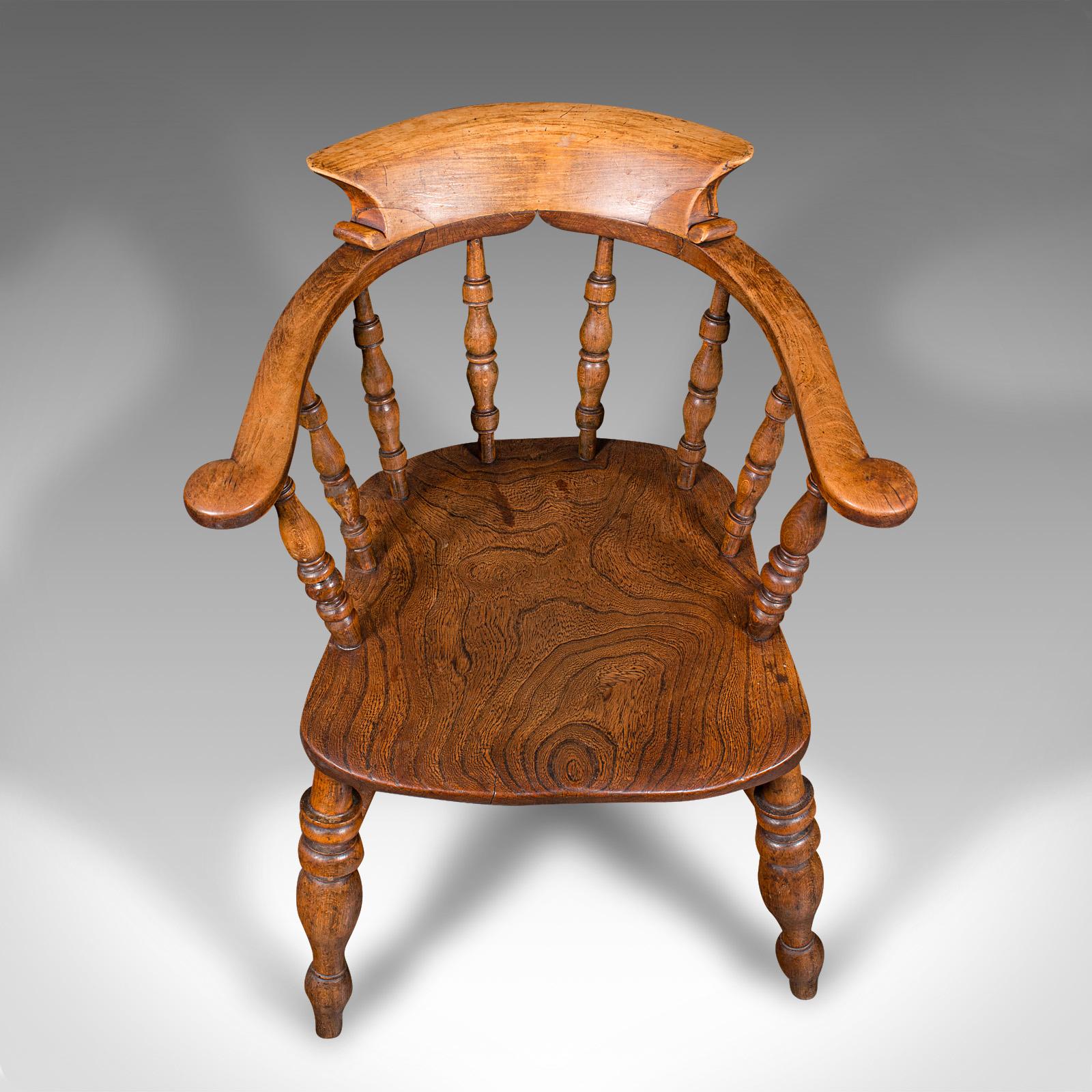 Hêtre Ancienne chaise de capitaine victorienne anglaise, en orme, hêtre, nœud de fumeur, assise arquée en vente