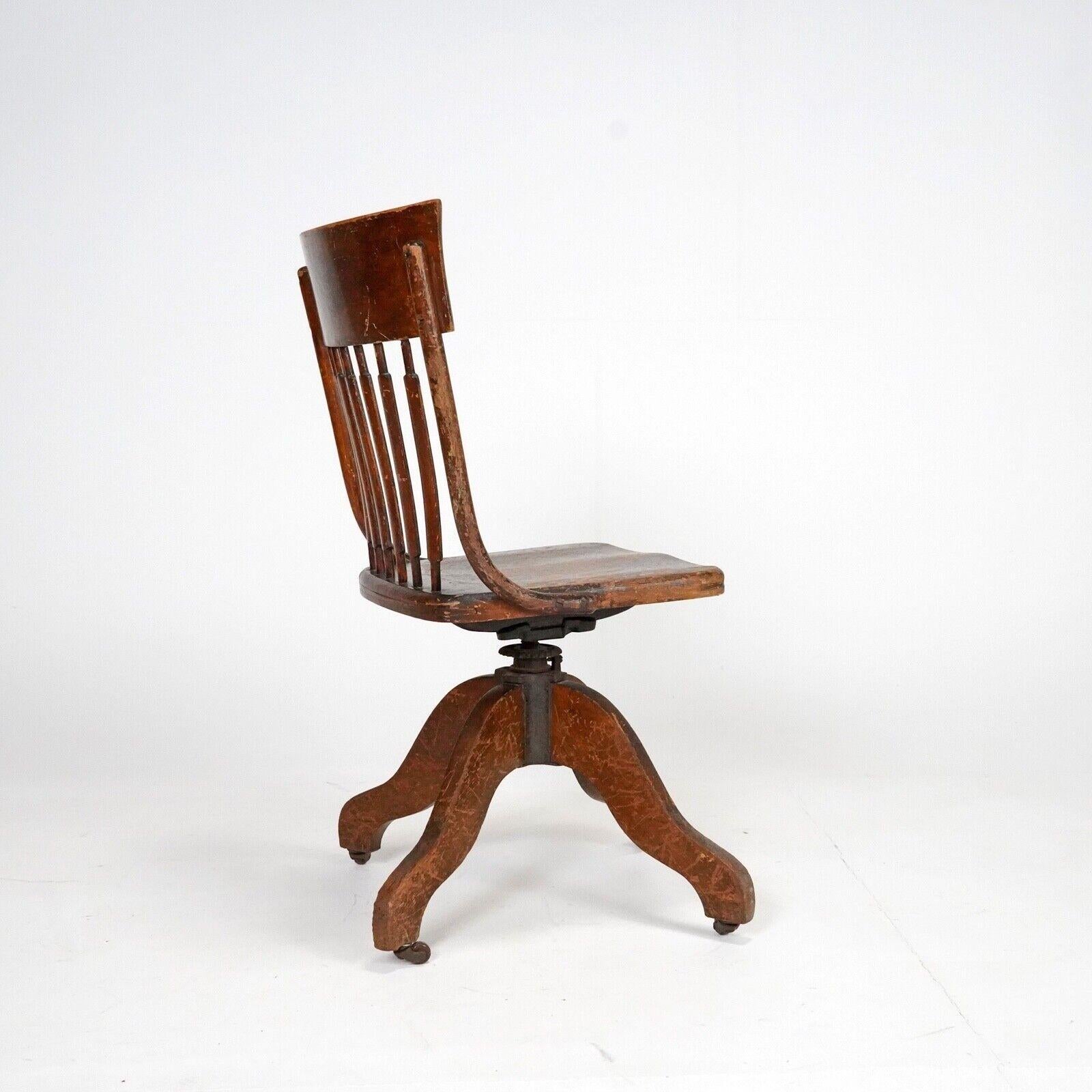 Antiquities Captains Wooden Swivel Chair (Chaise pivotante en bois) 8