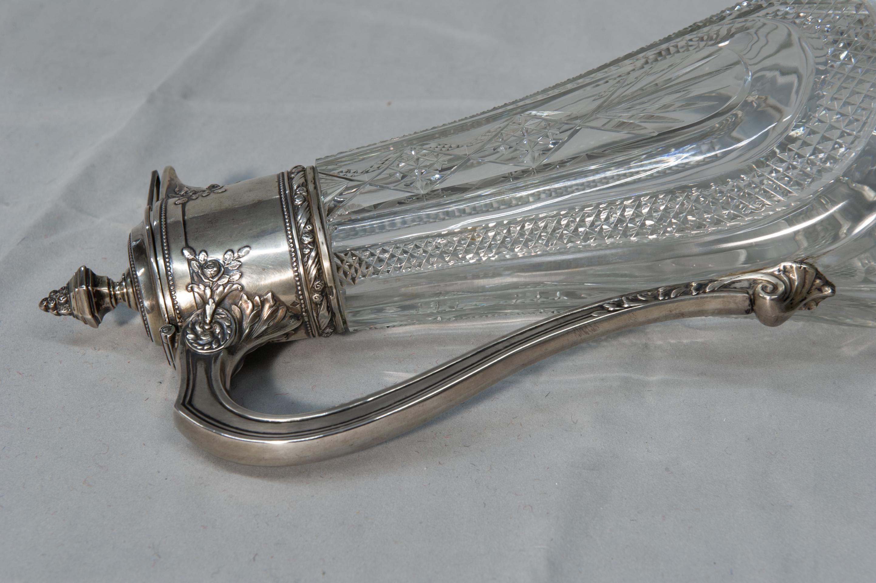 Antique Carafe in Engraved Crystal and Silver In Excellent Condition For Sale In Alessandria, Piemonte