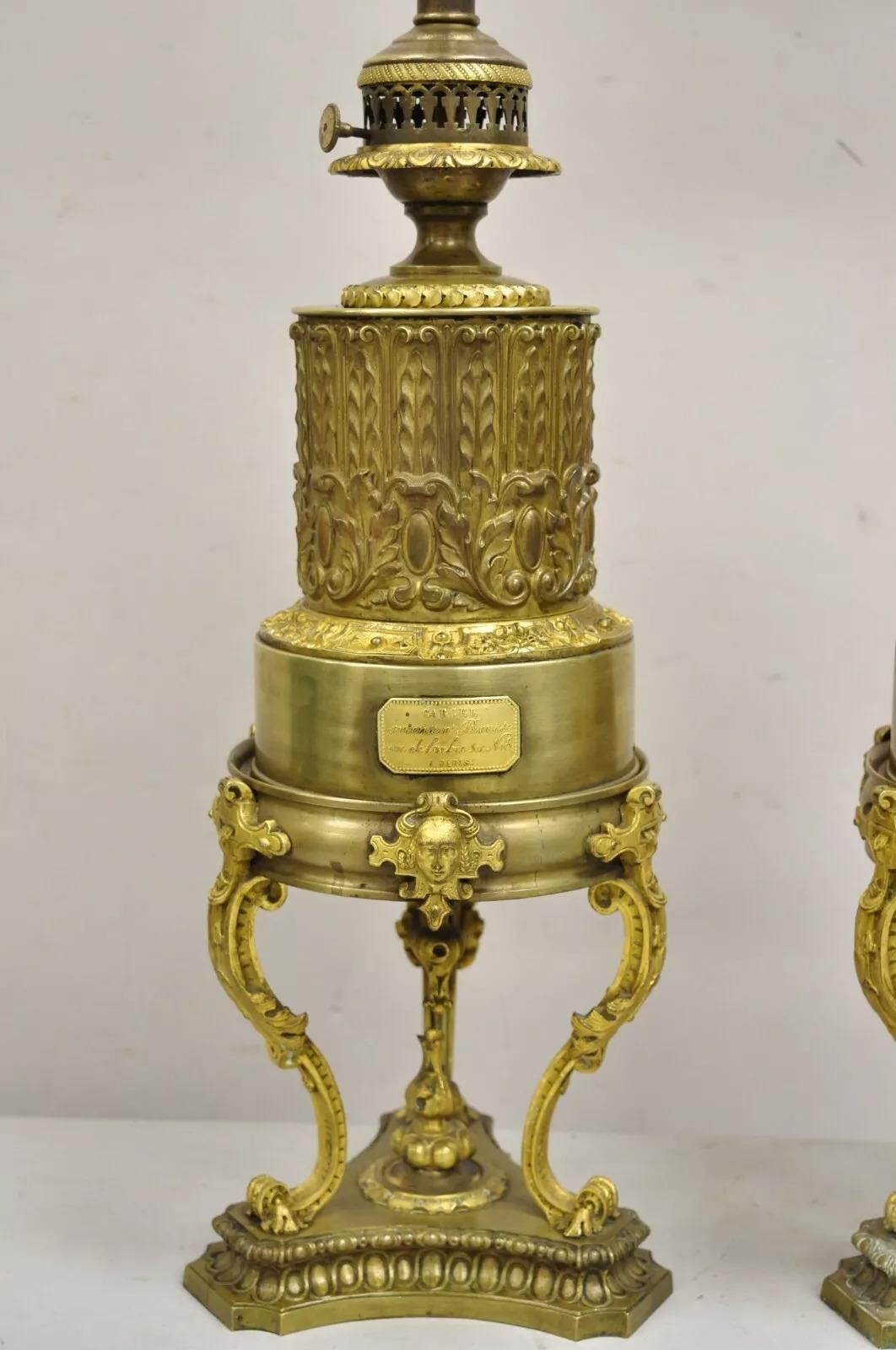 Autre Ancienne lampe de table à huile Carcel Paris French Renaissance en bronze doré - une paire en vente