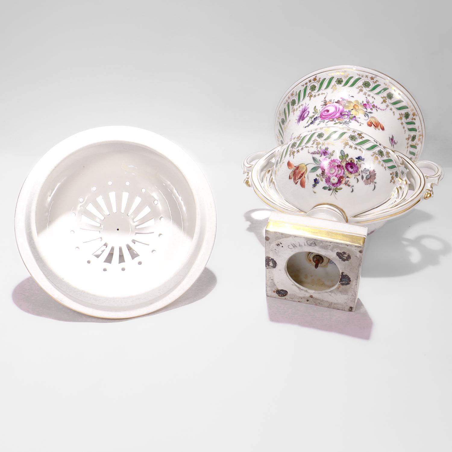 Ancienne urne recouverte de porcelaine allemande de style Dresde Carl Thieme Potschappel en vente 3