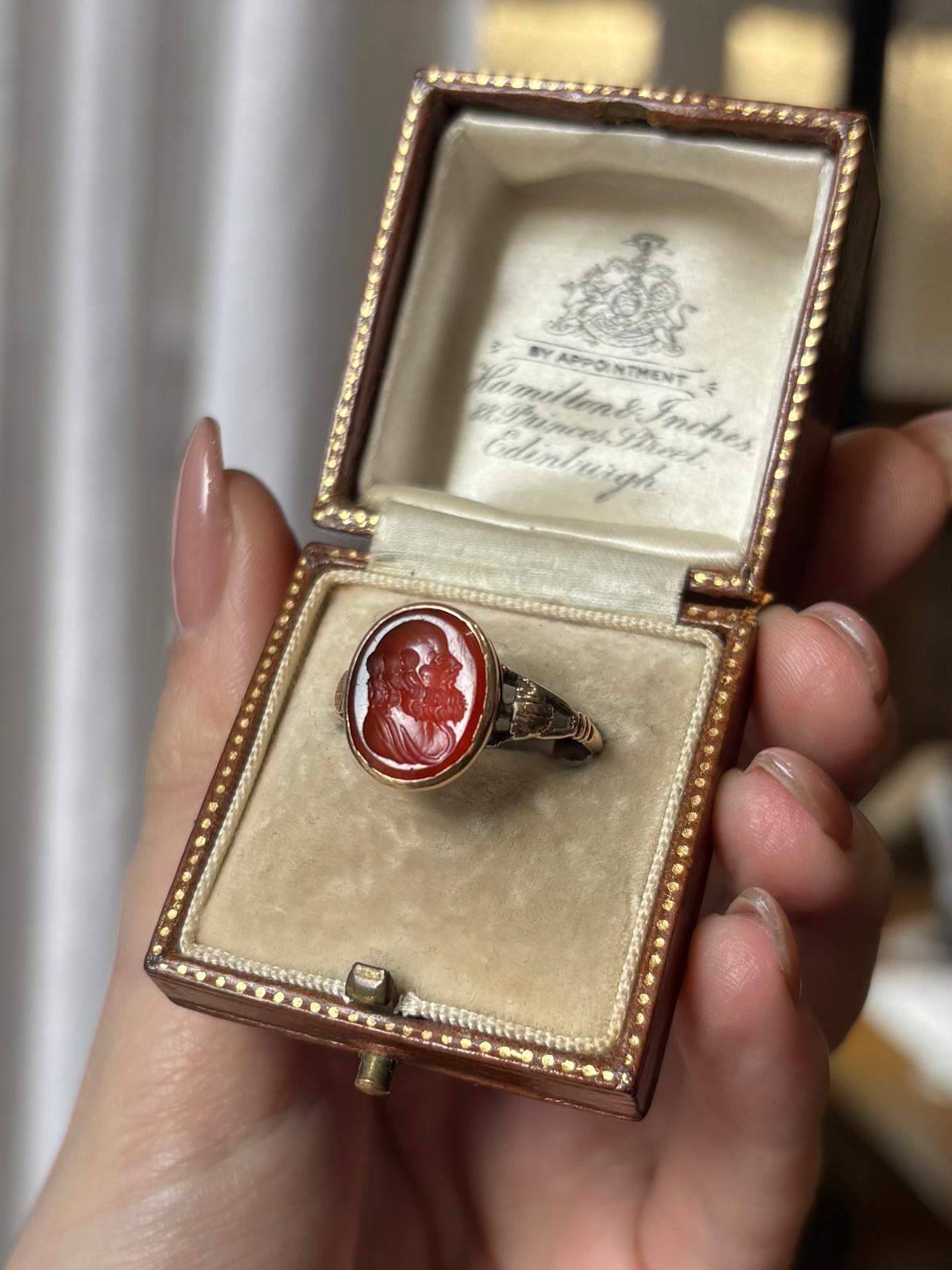 An antique carnelian intaglio signet ring made in 9k yellow gold.

A true piece of history, this exquisite ring features a beautifully carved carnelian intaglio stone set in a classic signet design. The ring's head measures approximately 11 x 13