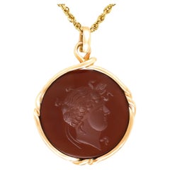 Antique Carnelian-Set Gold Pendant