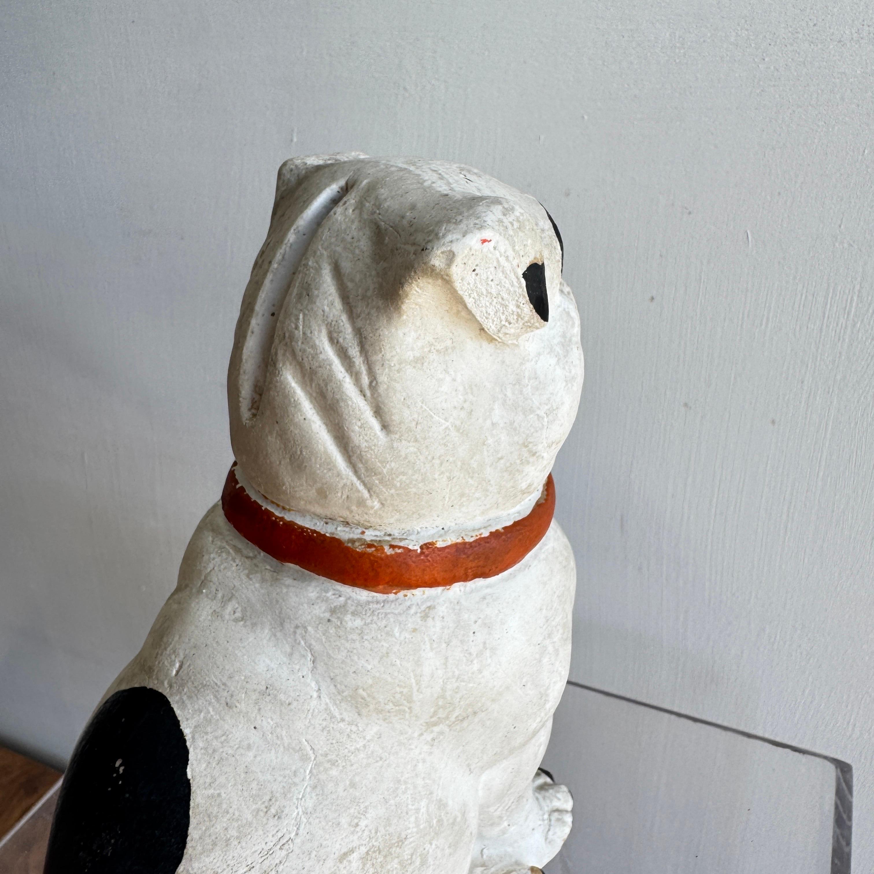 Antike Karneval Preis Chalkware Bulldog Statue / Figur im Angebot 4