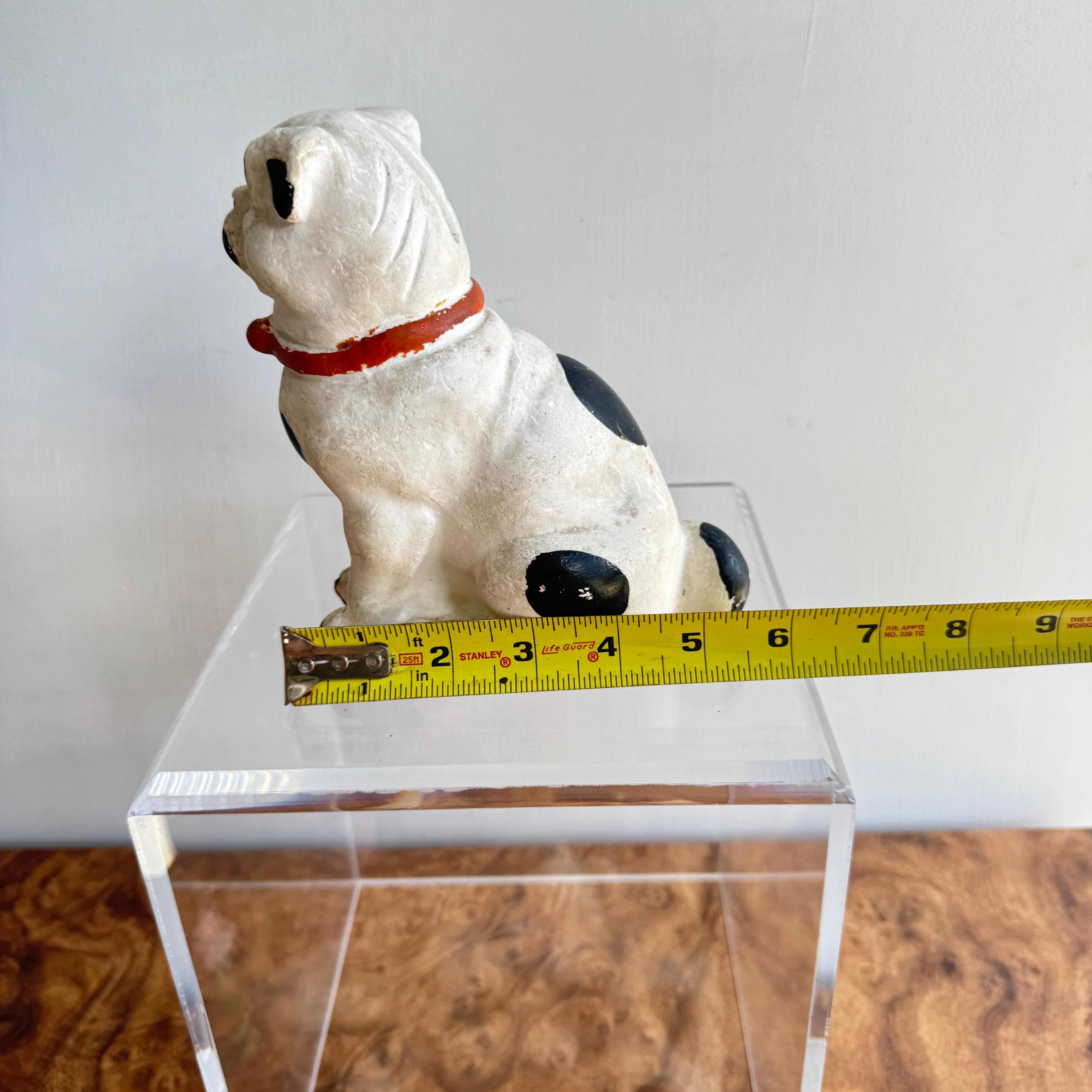 Antike Karneval Preis Chalkware Bulldog Statue / Figur (Gegossen) im Angebot