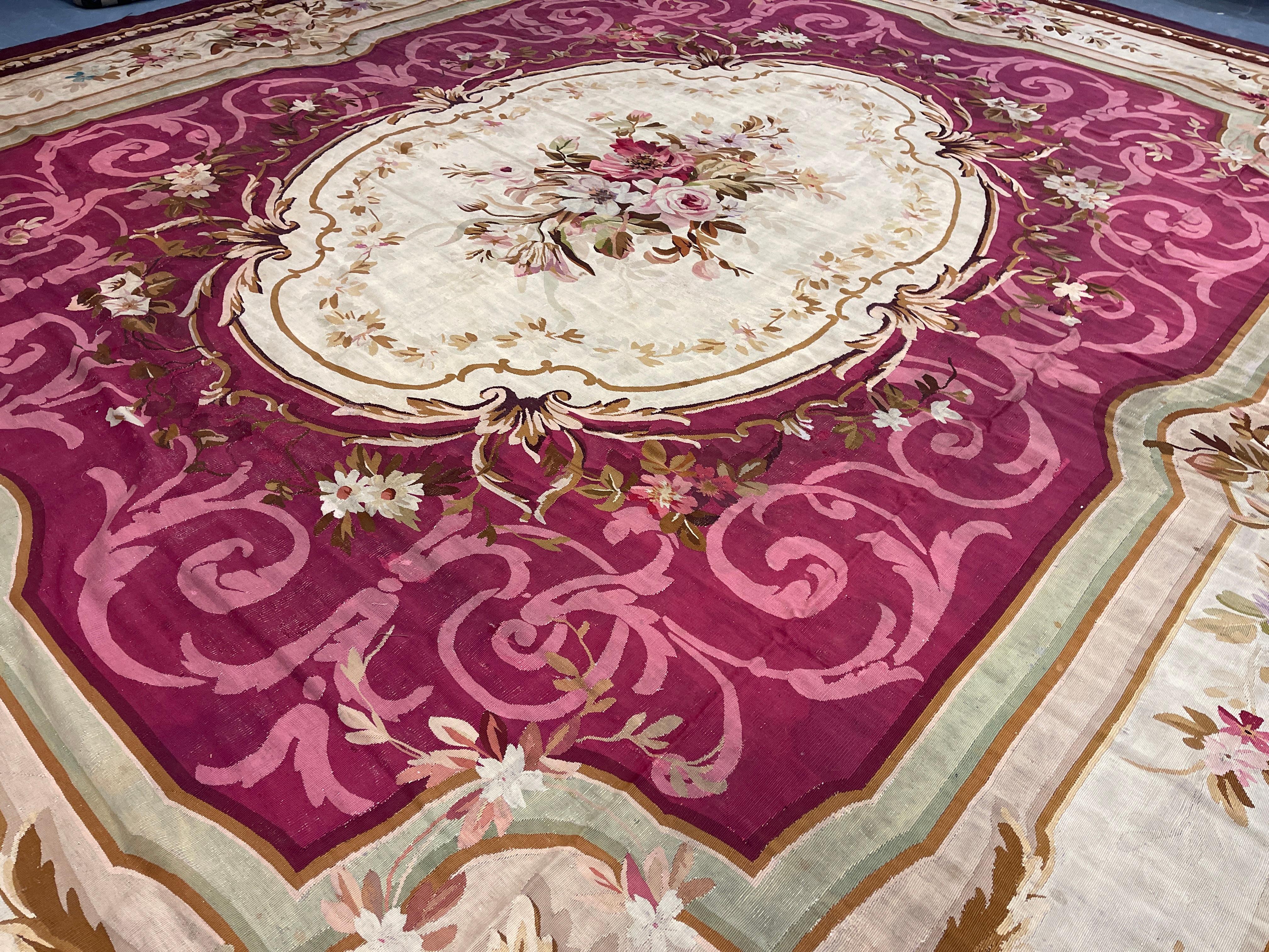 Rare Antique Aubusson Rug Burgundy Carpet, Large Wool Tapestry Livingroom Rug  For Sale 3