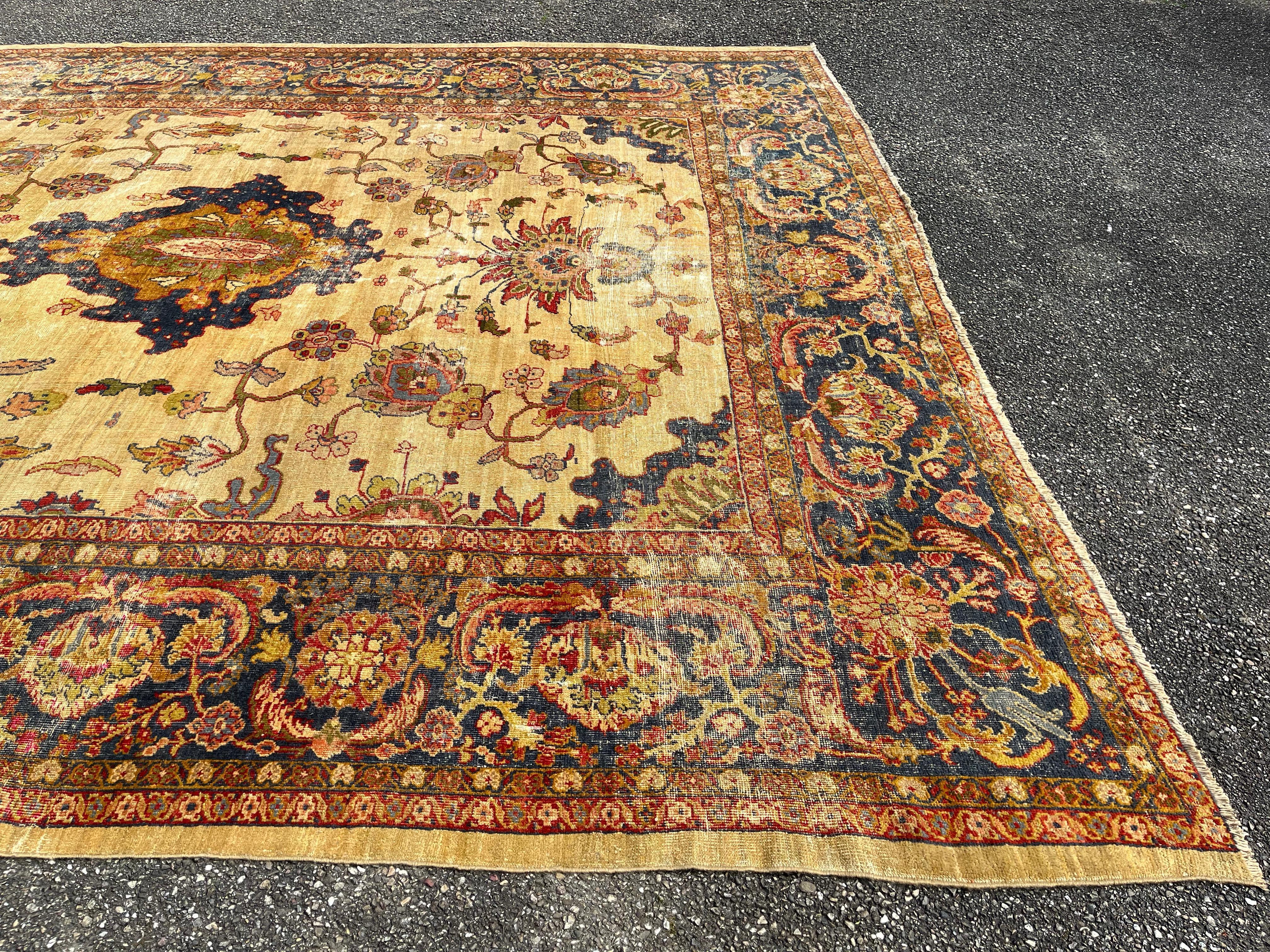 Antique Carpet Mahal Sultanabad Collection 8