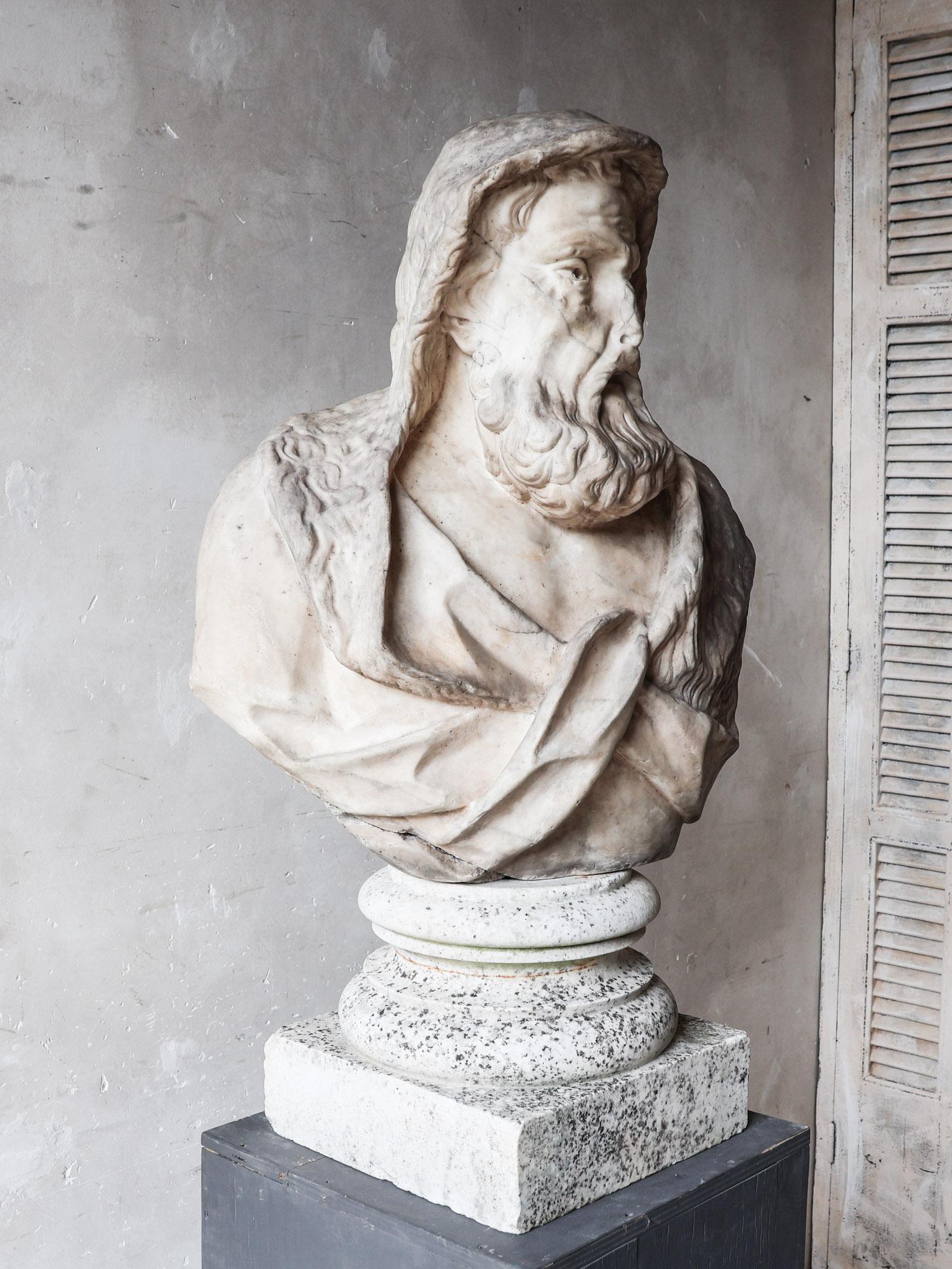 Antico busto in marmo di Carrara, 1700 circa, Barocco, Italia in vendita 1